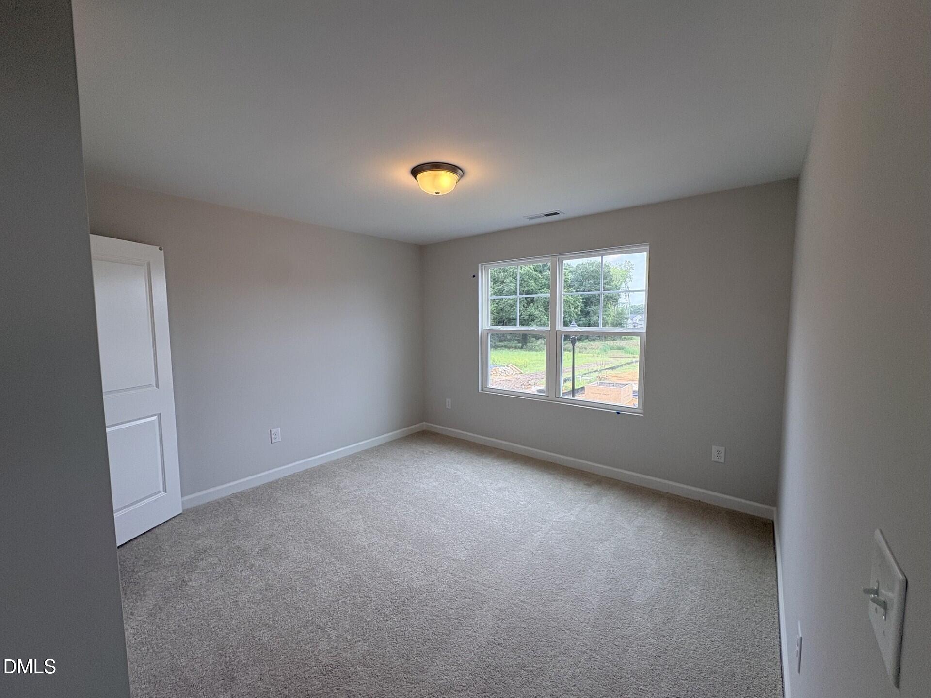 613 Crescent Wood Trail 017 Property Photo 17