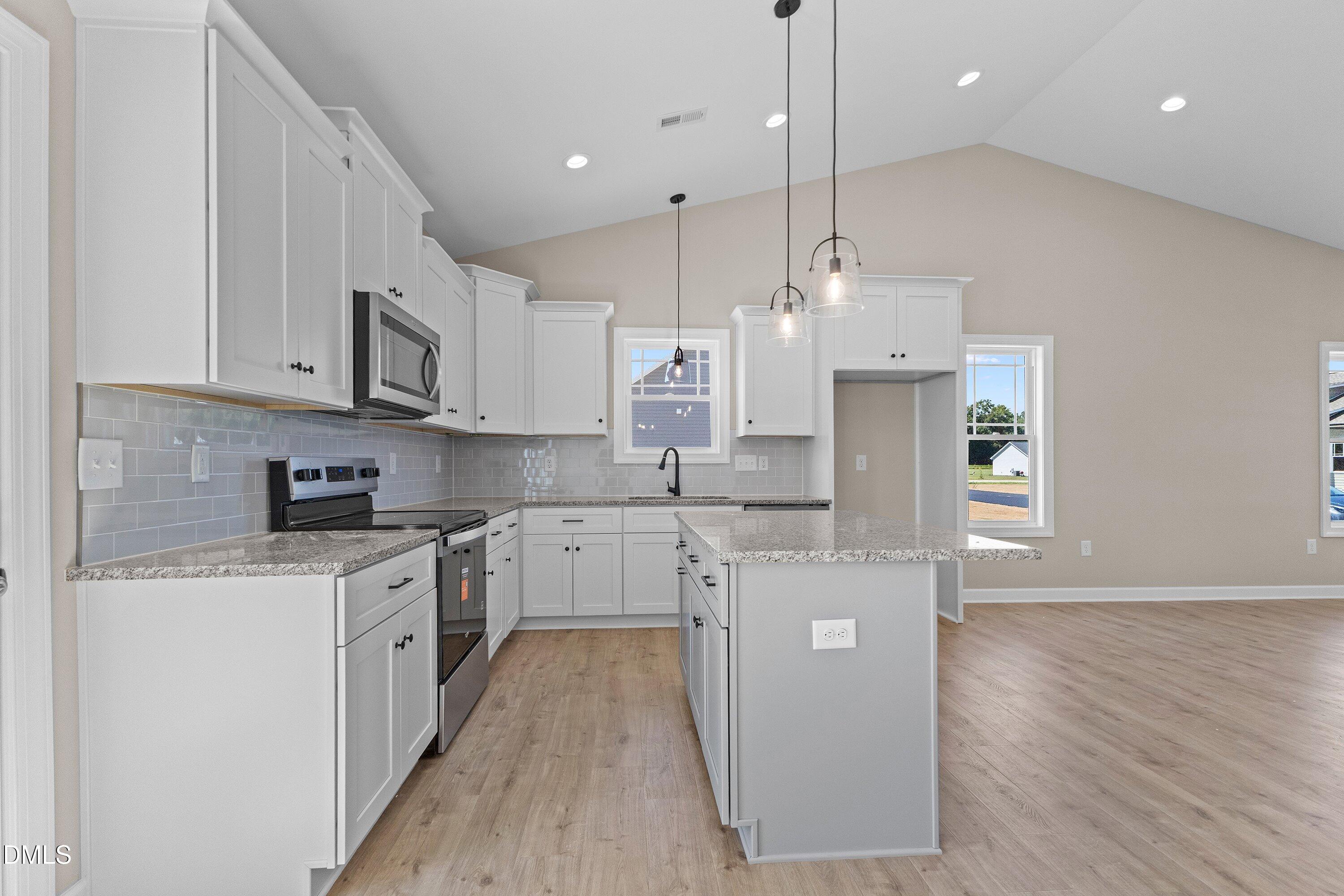 930 Micro Road W Property Photo 11