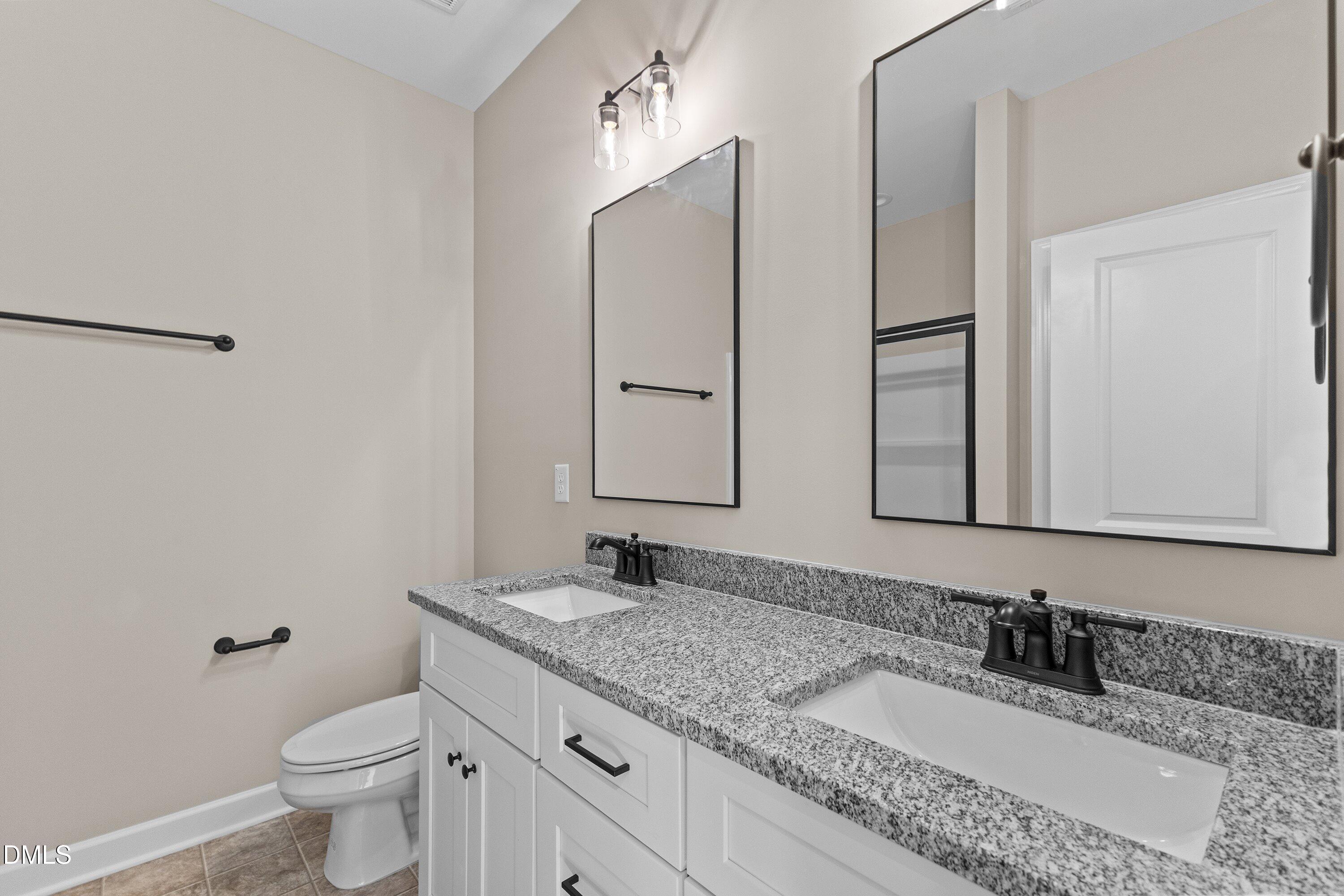 930 Micro Road W Property Photo 26