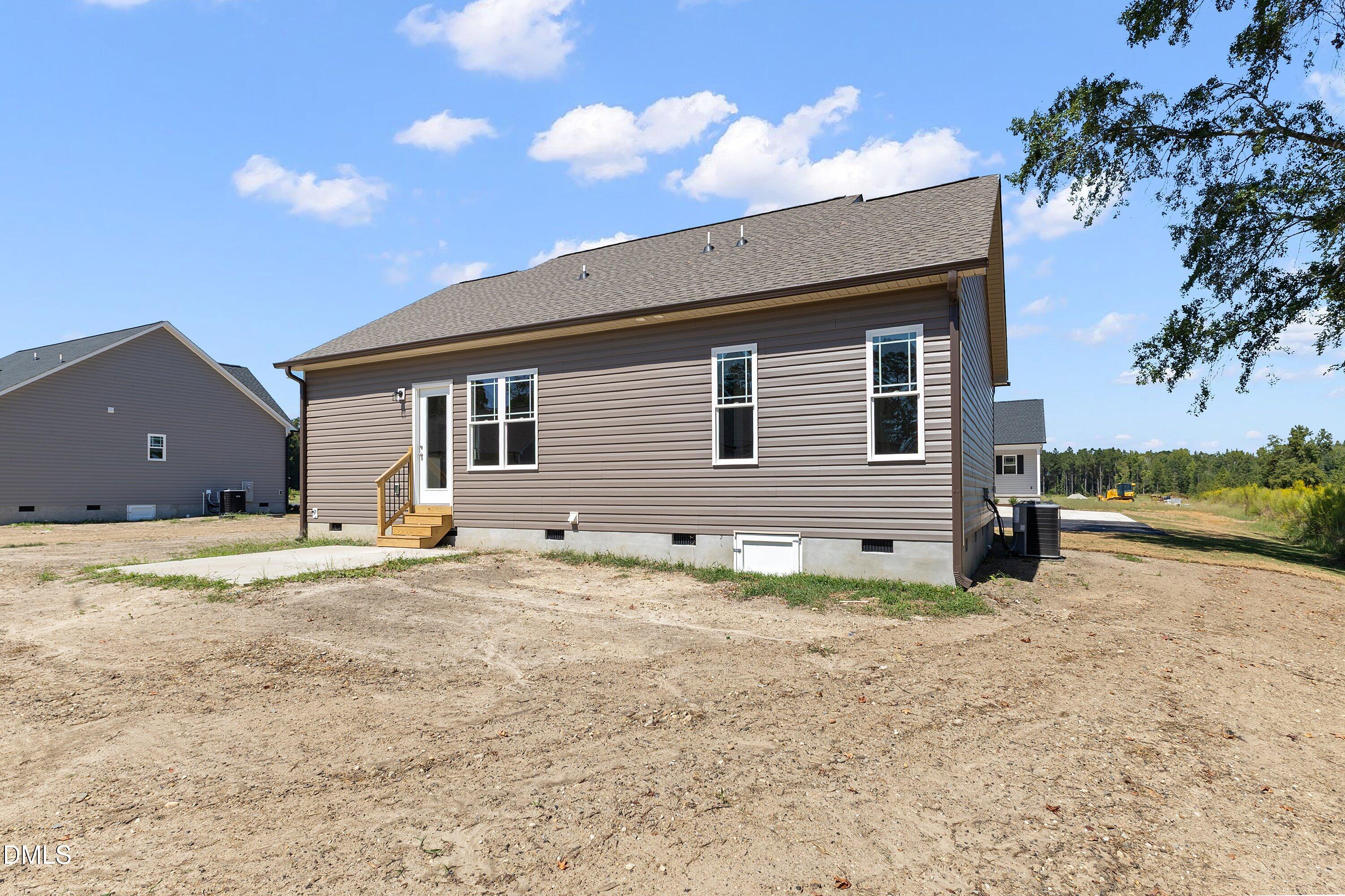 930 Micro Road W Property Photo 30