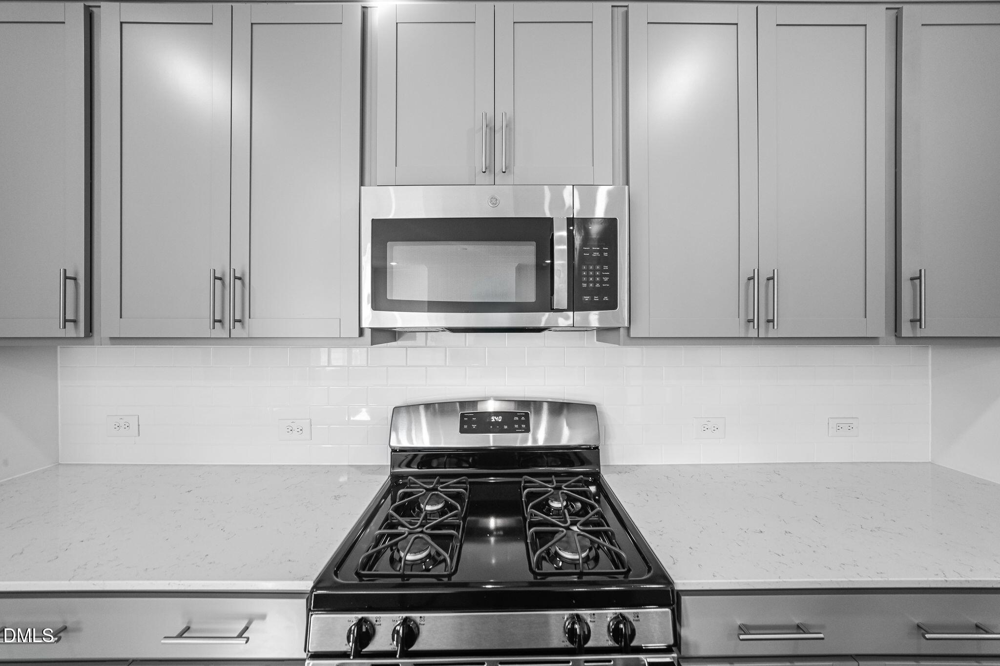 660 Morning Light Drive Property Photo 5