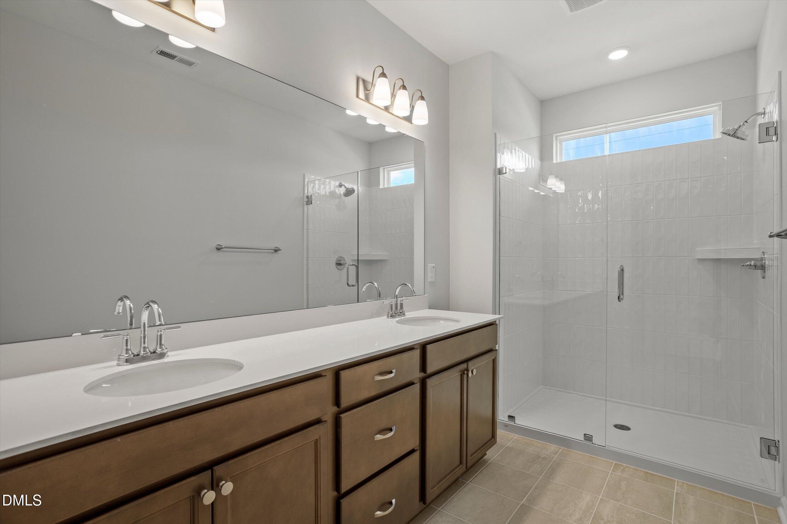 907 Westerland Way 84 Property Photo 14