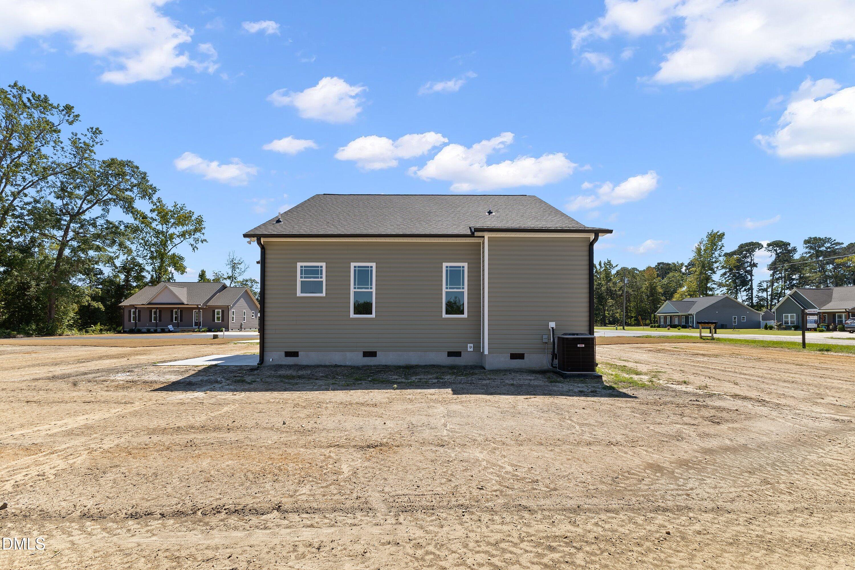 932 Micro Road W Property Photo 29