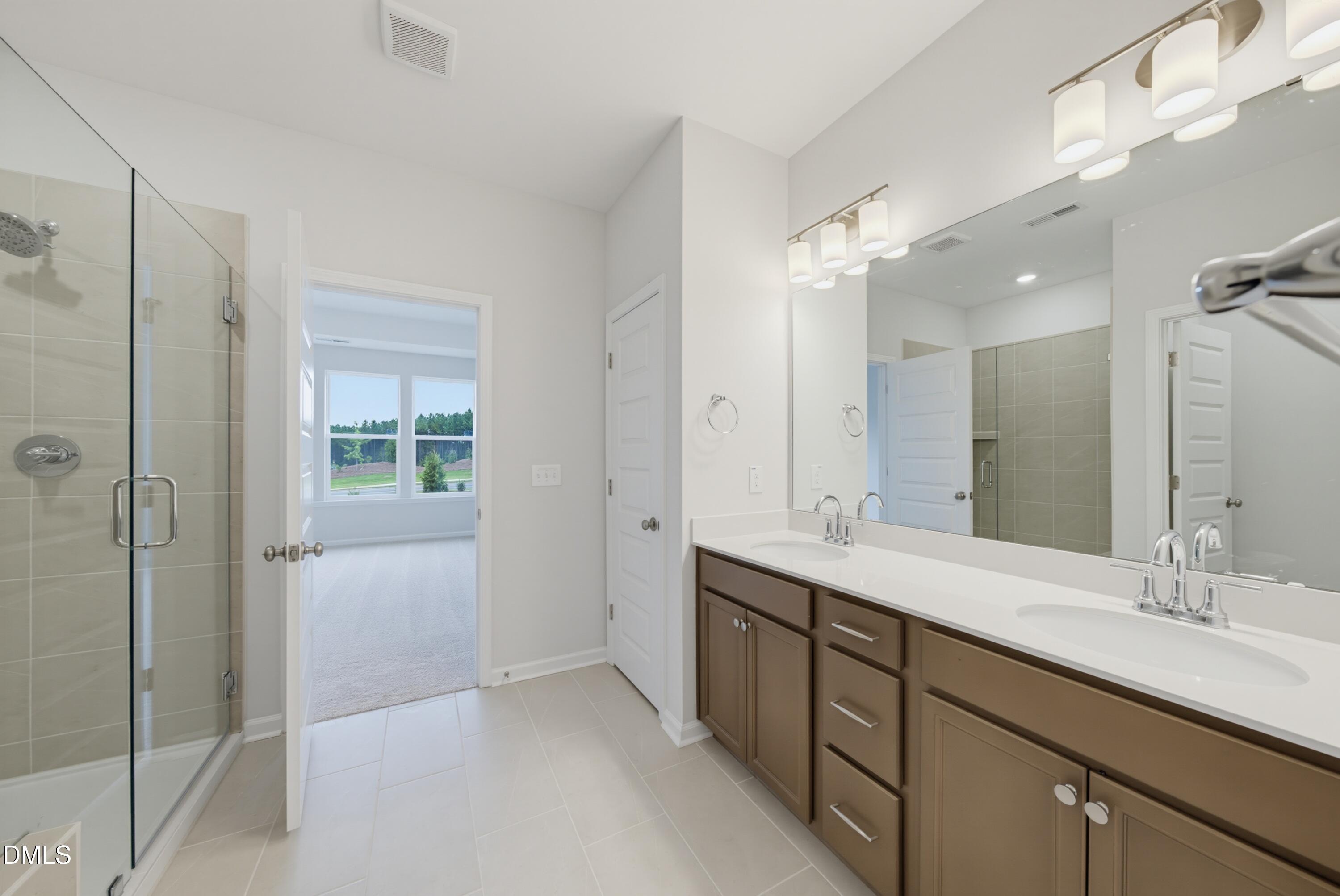 903 Westerland Way 86 Property Photo 17