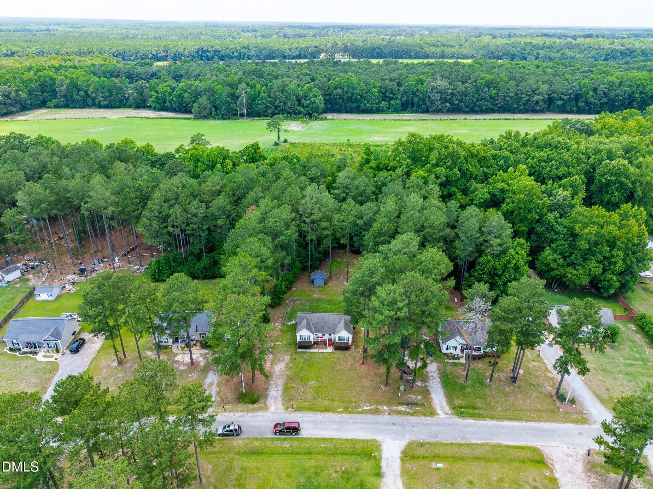 168 Jon Drive Property Photo 4