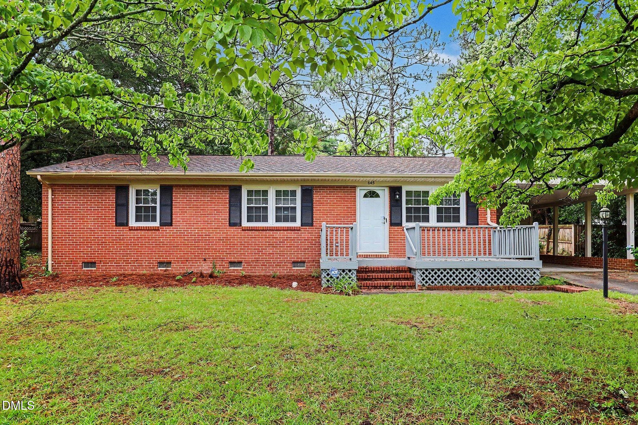 645 N Page Street Property Photo 1