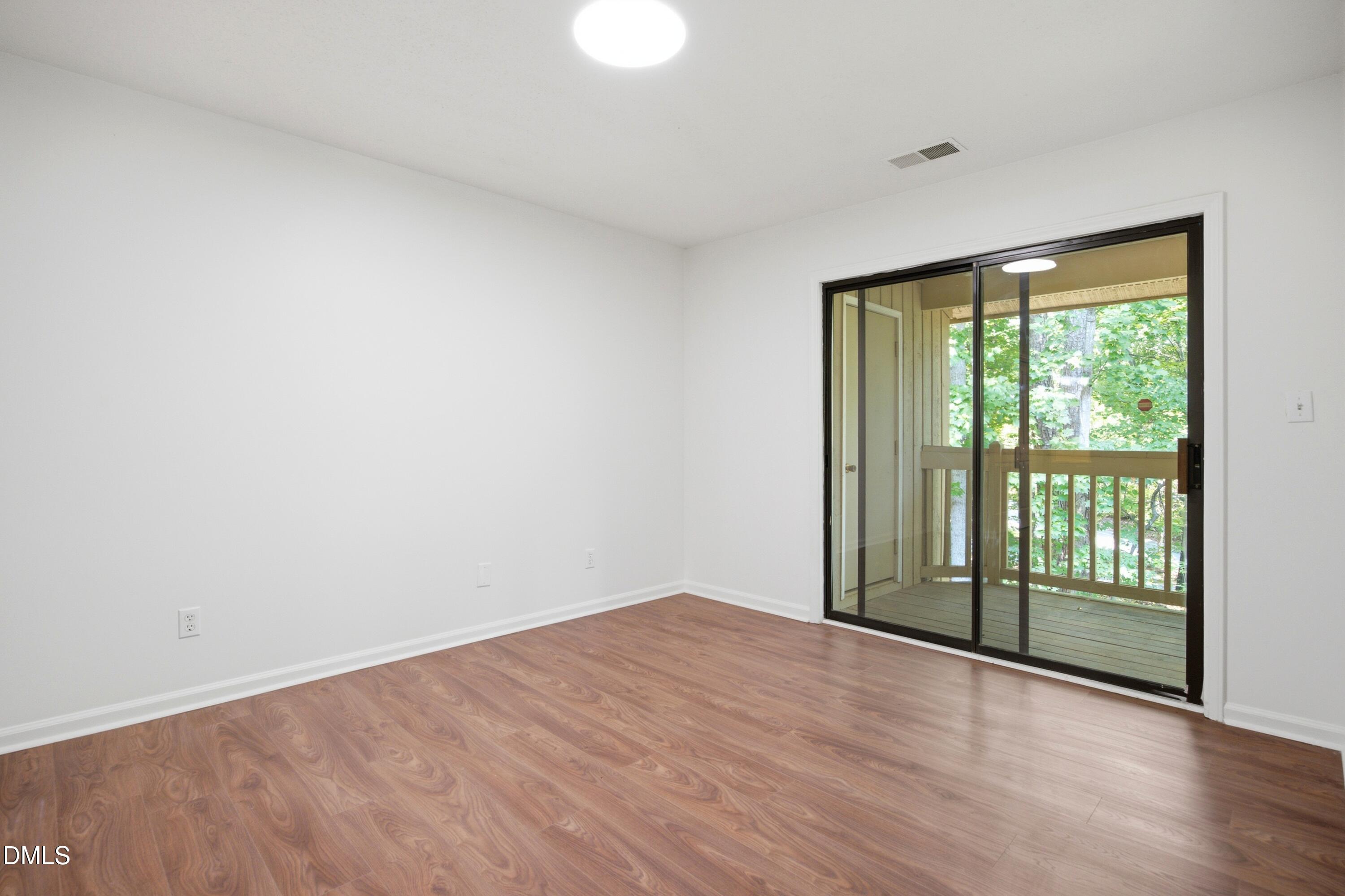 834 New Kent Place Property Photo 10
