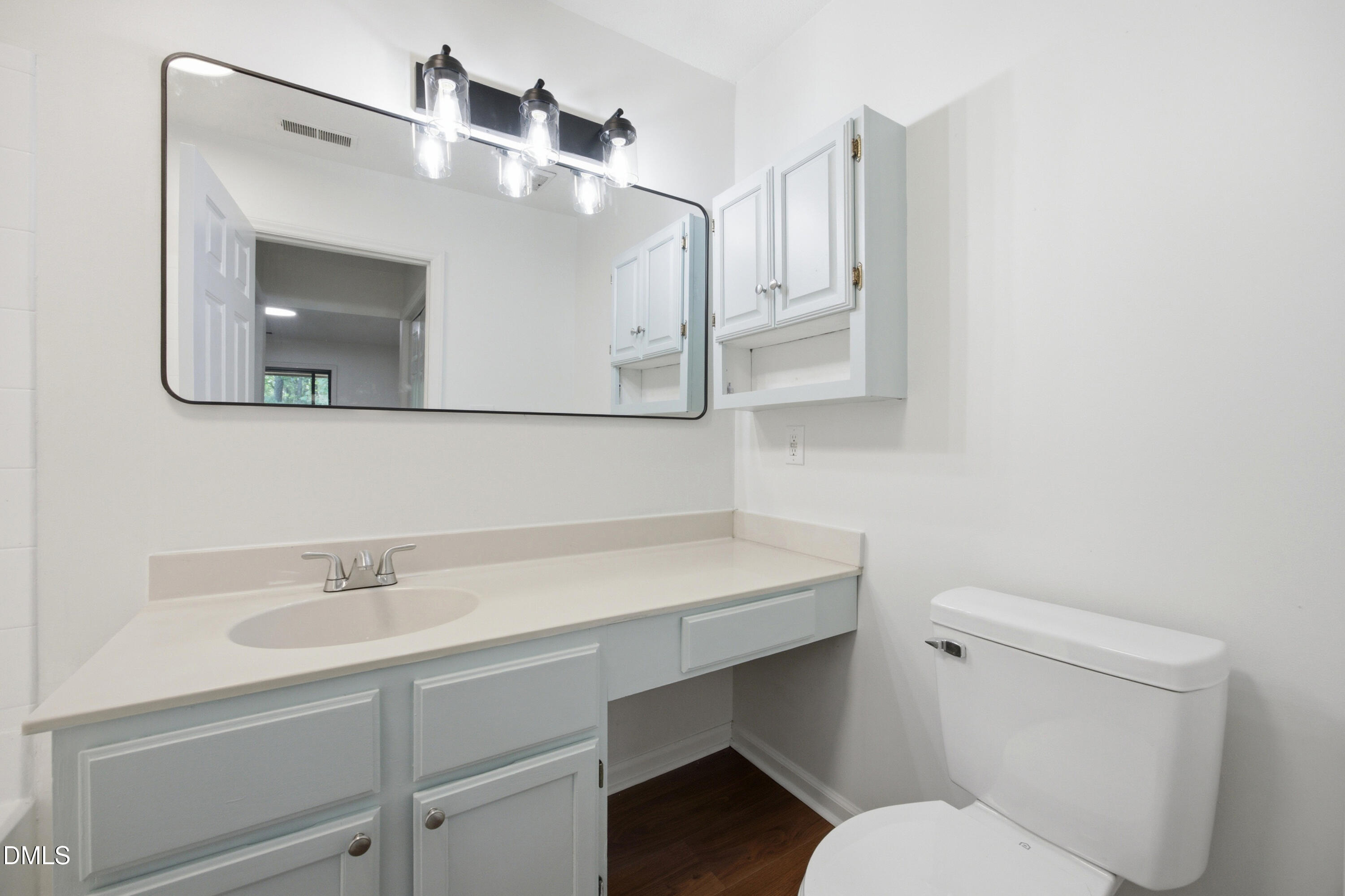 834 New Kent Place Property Photo 13