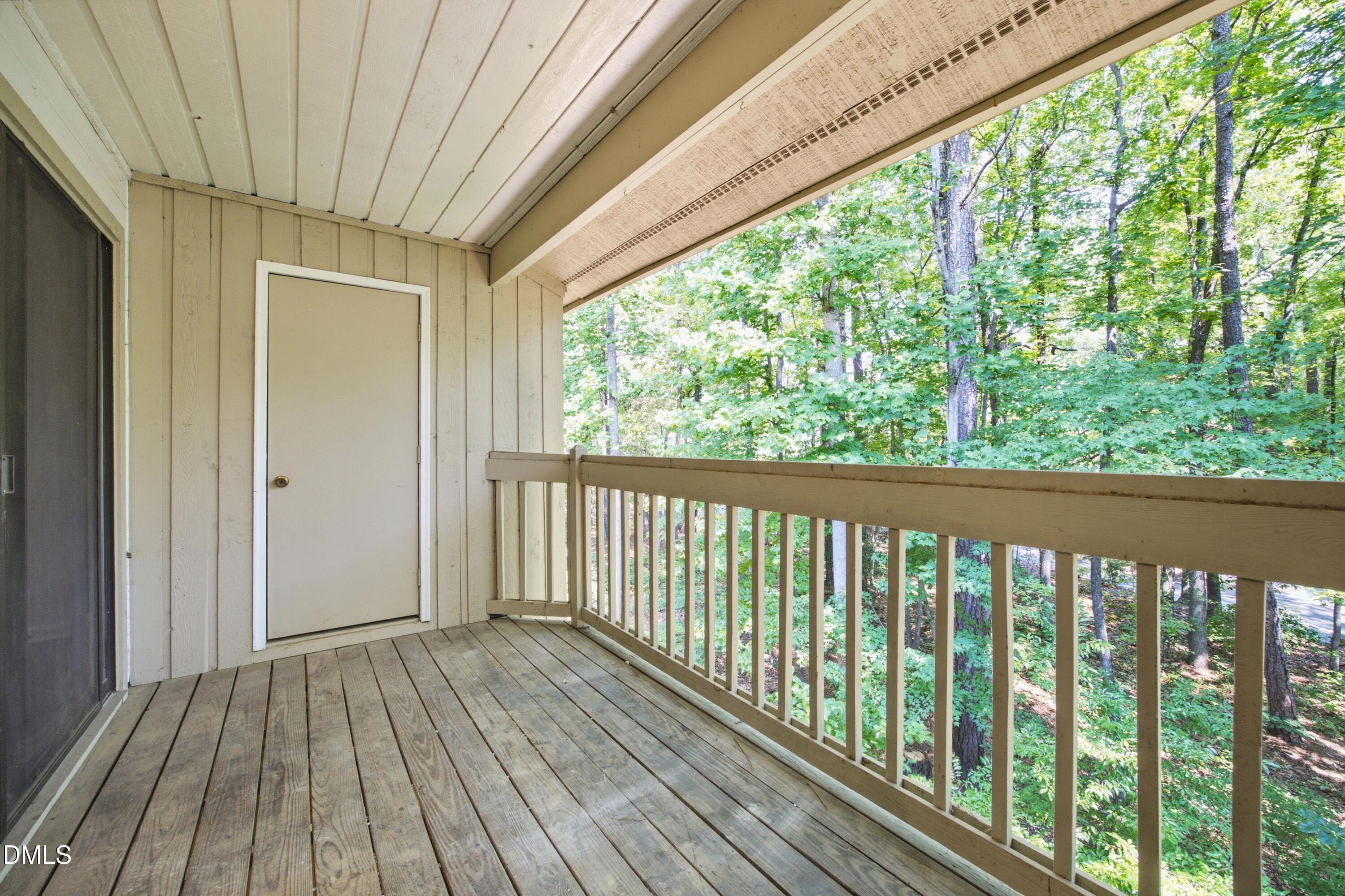834 New Kent Place Property Photo 14