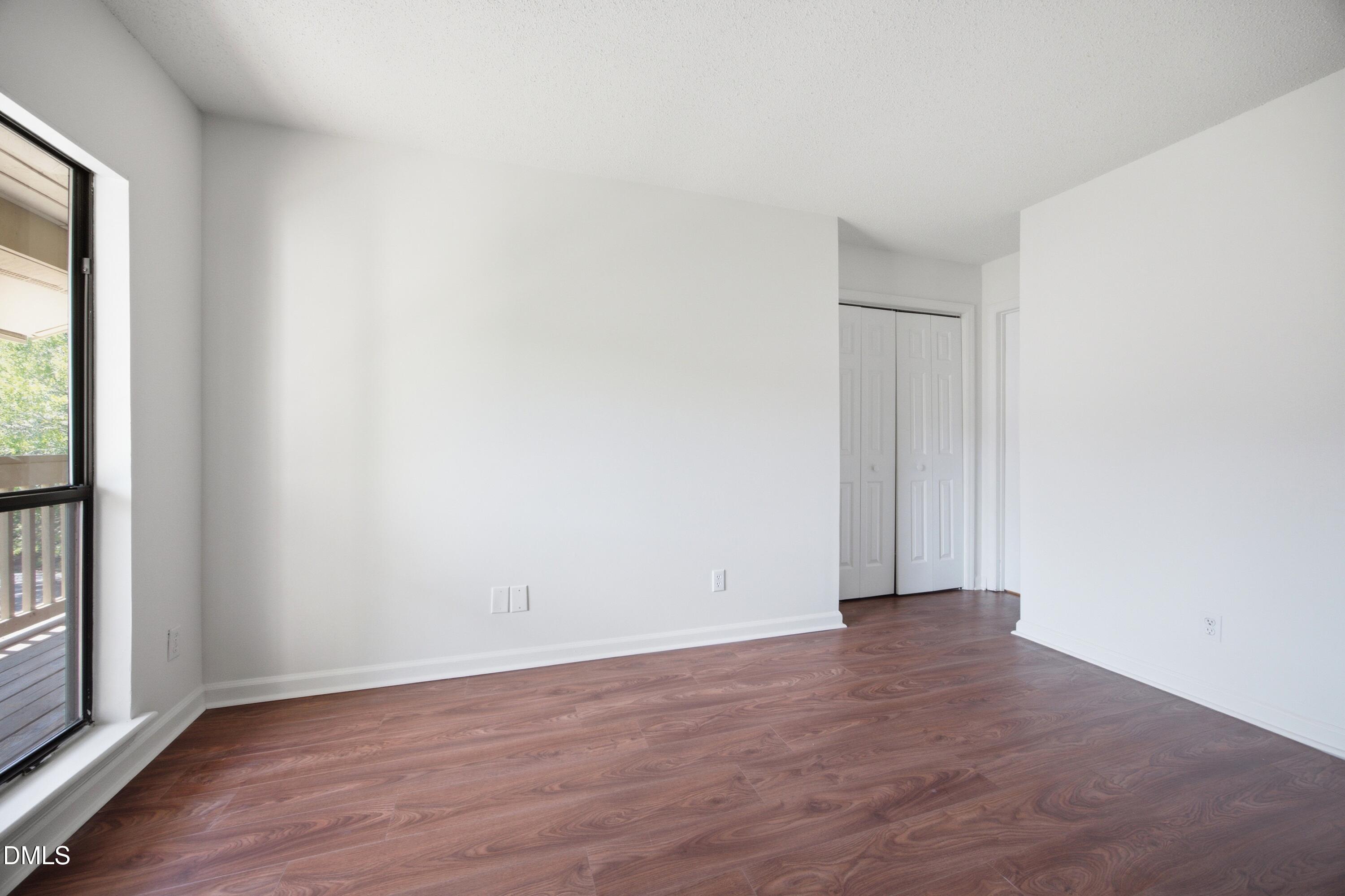 834 New Kent Place Property Photo 17