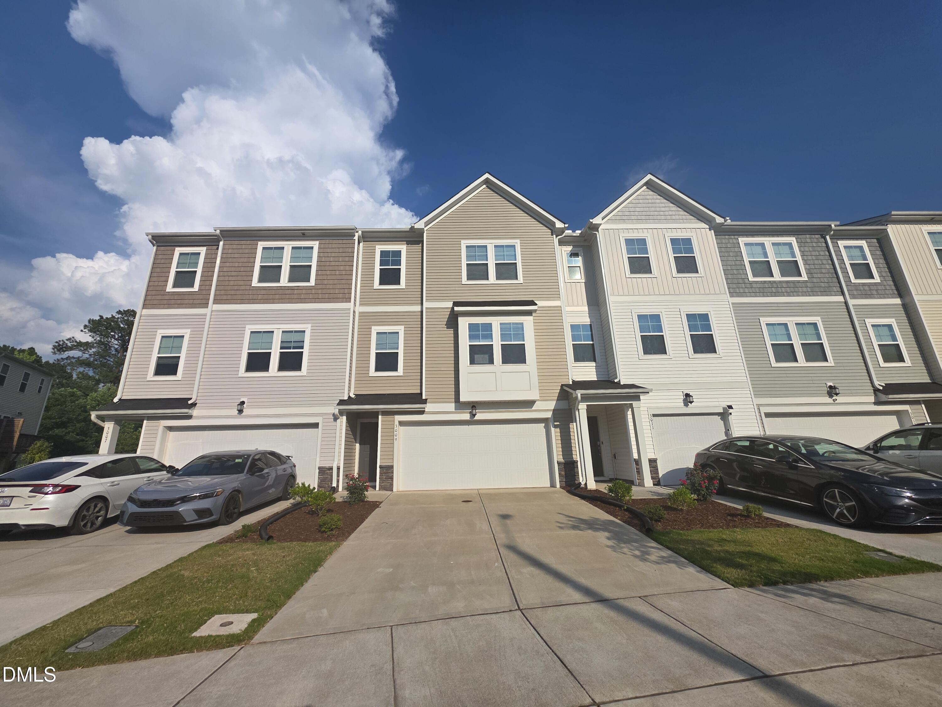 3009 Castle Loch Lane