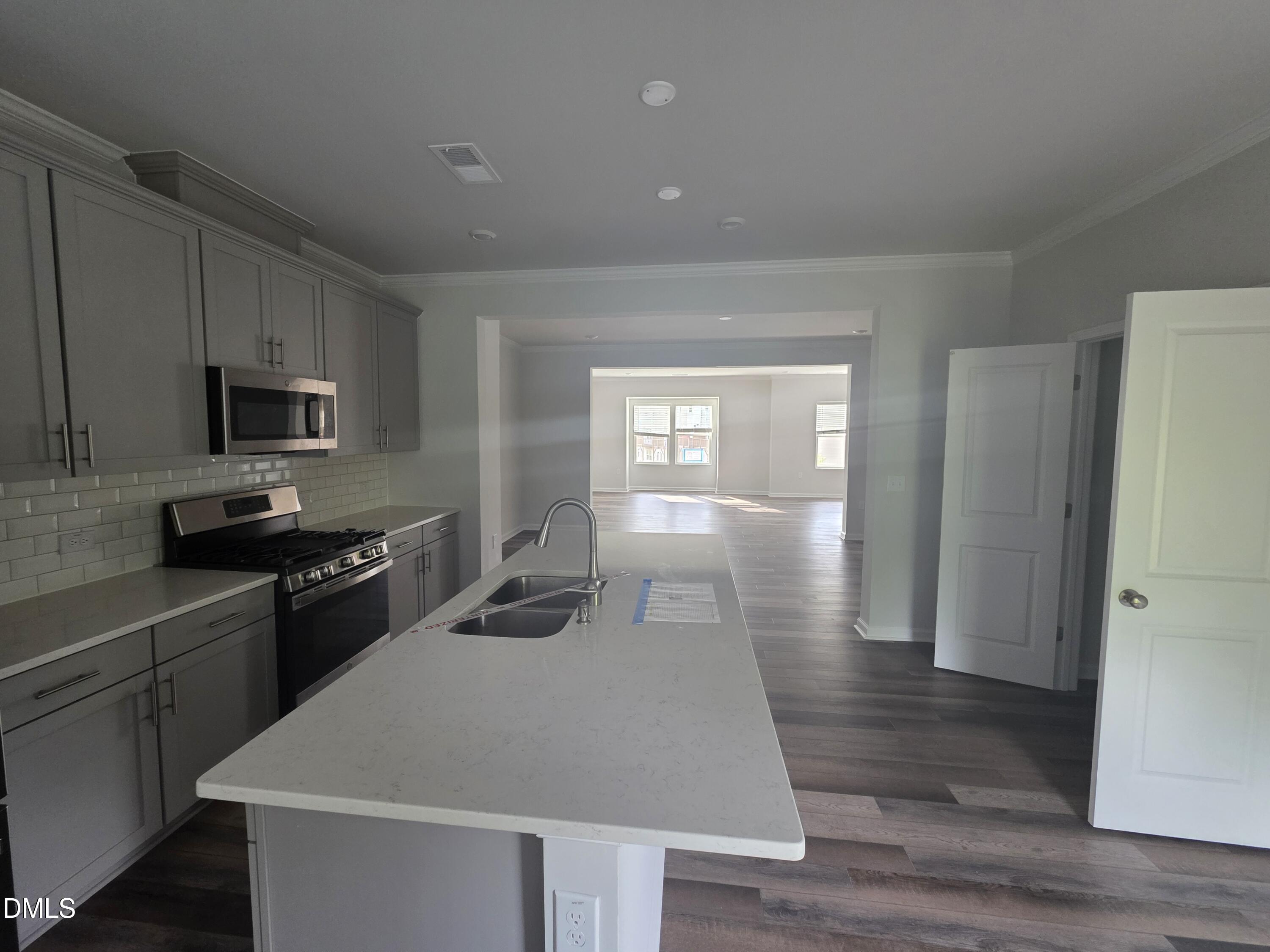 3009 Castle Loch Lane Property Photo 10