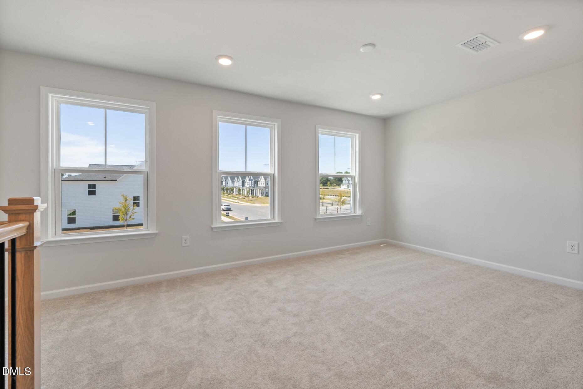 2101 Saunders Farm Drive Property Photo 25