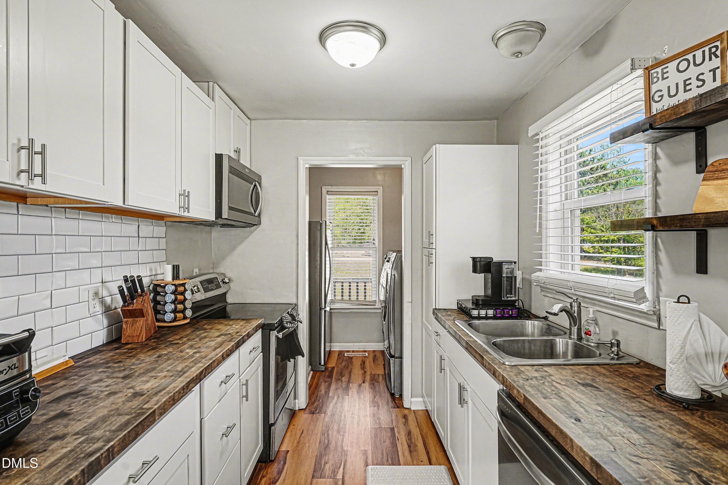 1028 Forest Glen Drive Property Photo 12