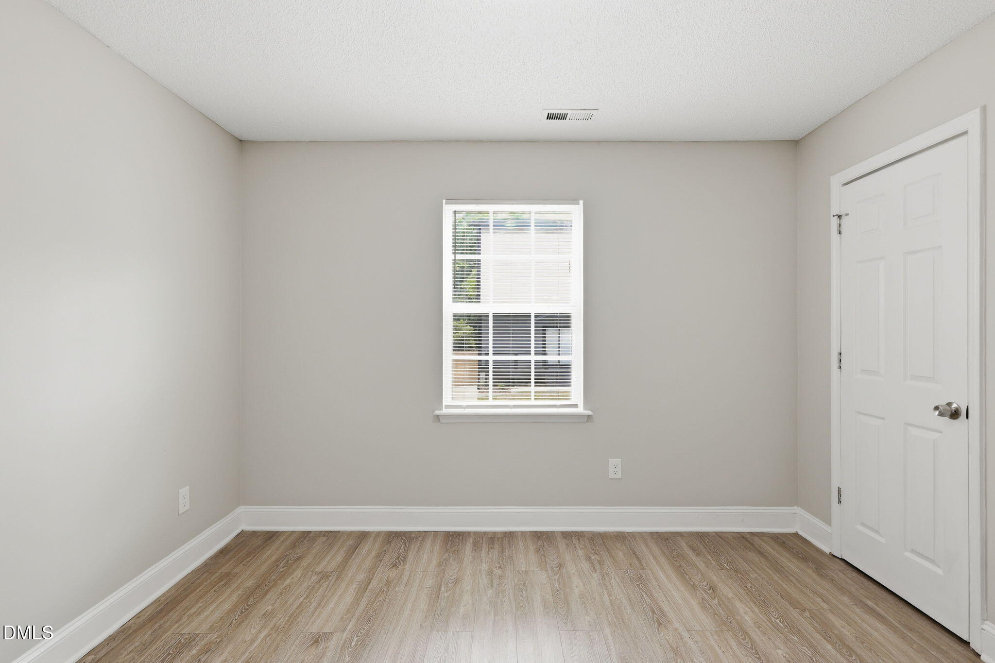 1015 Fairview Street Property Photo 17