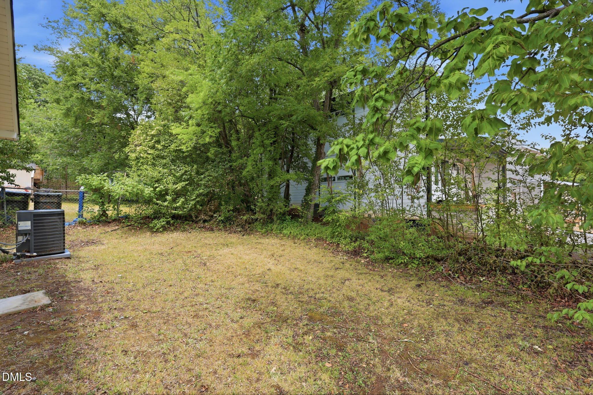 1015 Fairview Street Property Photo 25