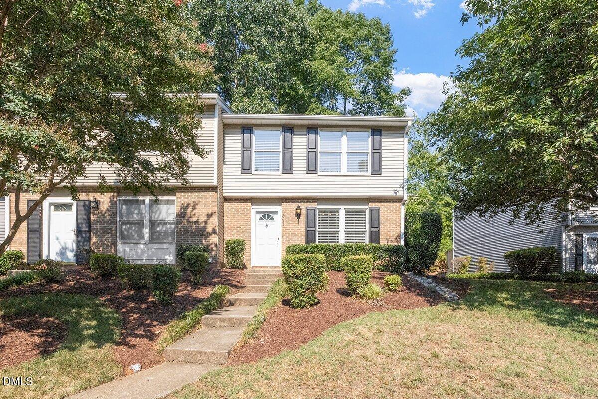 7733 Ohmann Court Property Photo 2