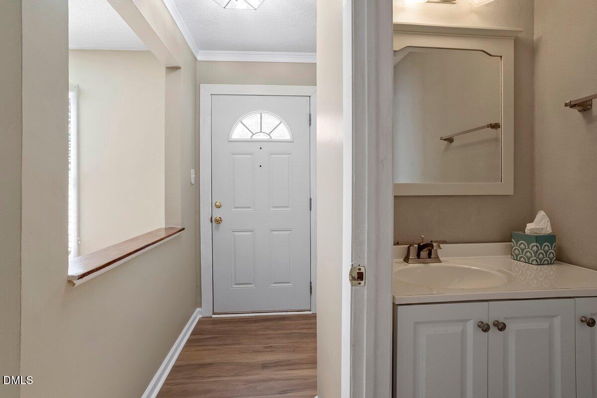 7733 Ohmann Court Property Photo 9
