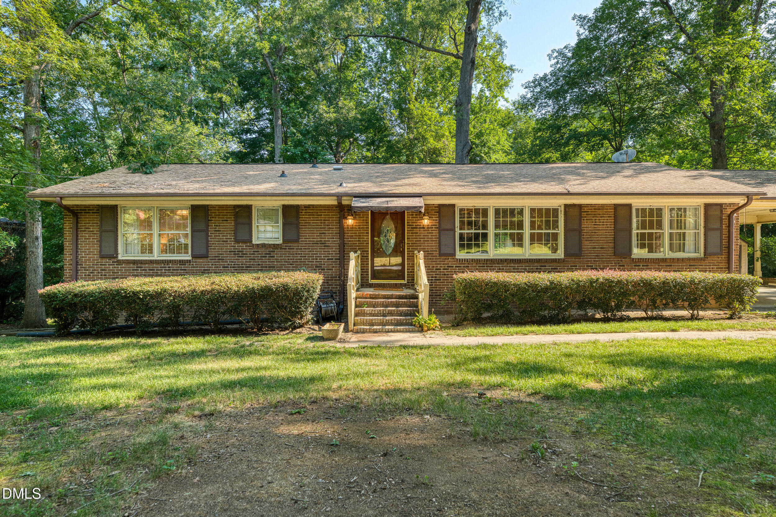 3405 Forest Road Property Photo 1