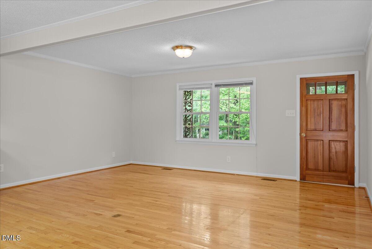 2580 Barwick Drive Property Photo 3
