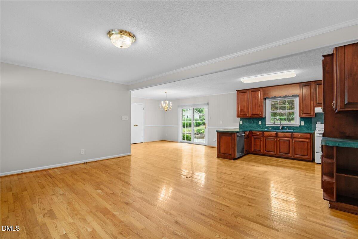 2580 Barwick Drive Property Photo 5
