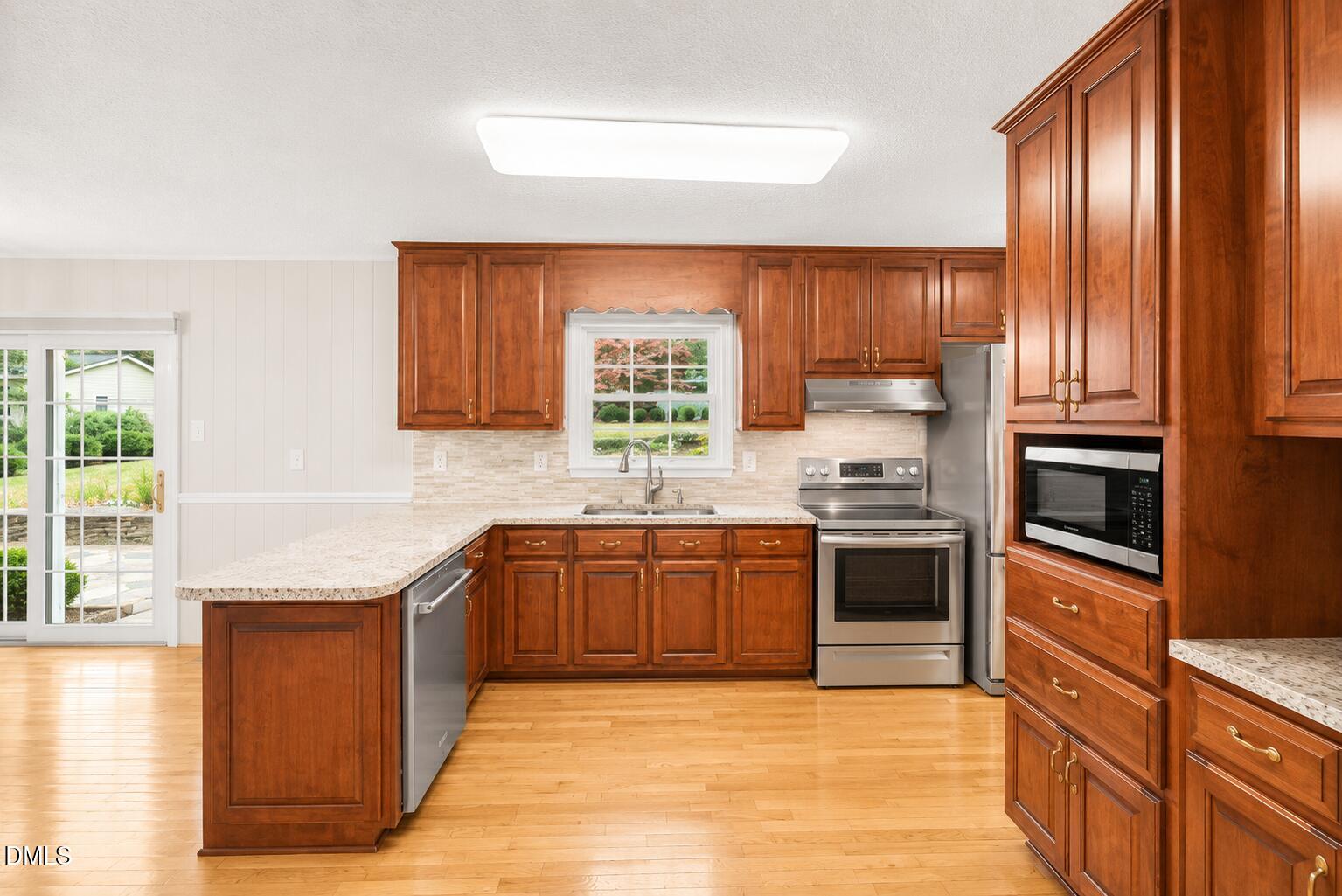 2580 Barwick Drive Property Photo 12
