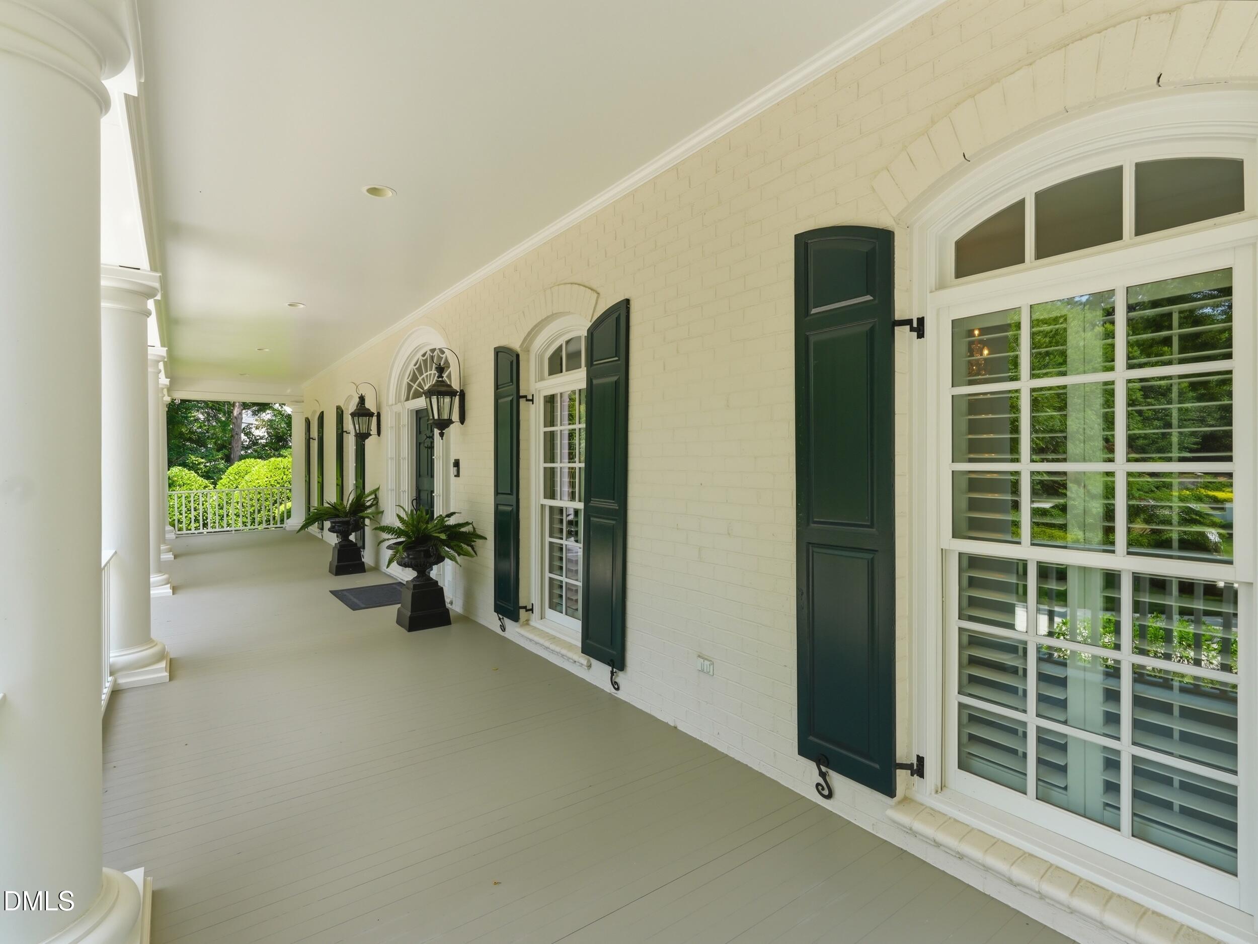 105 Bronzewood Court Property Photo 2