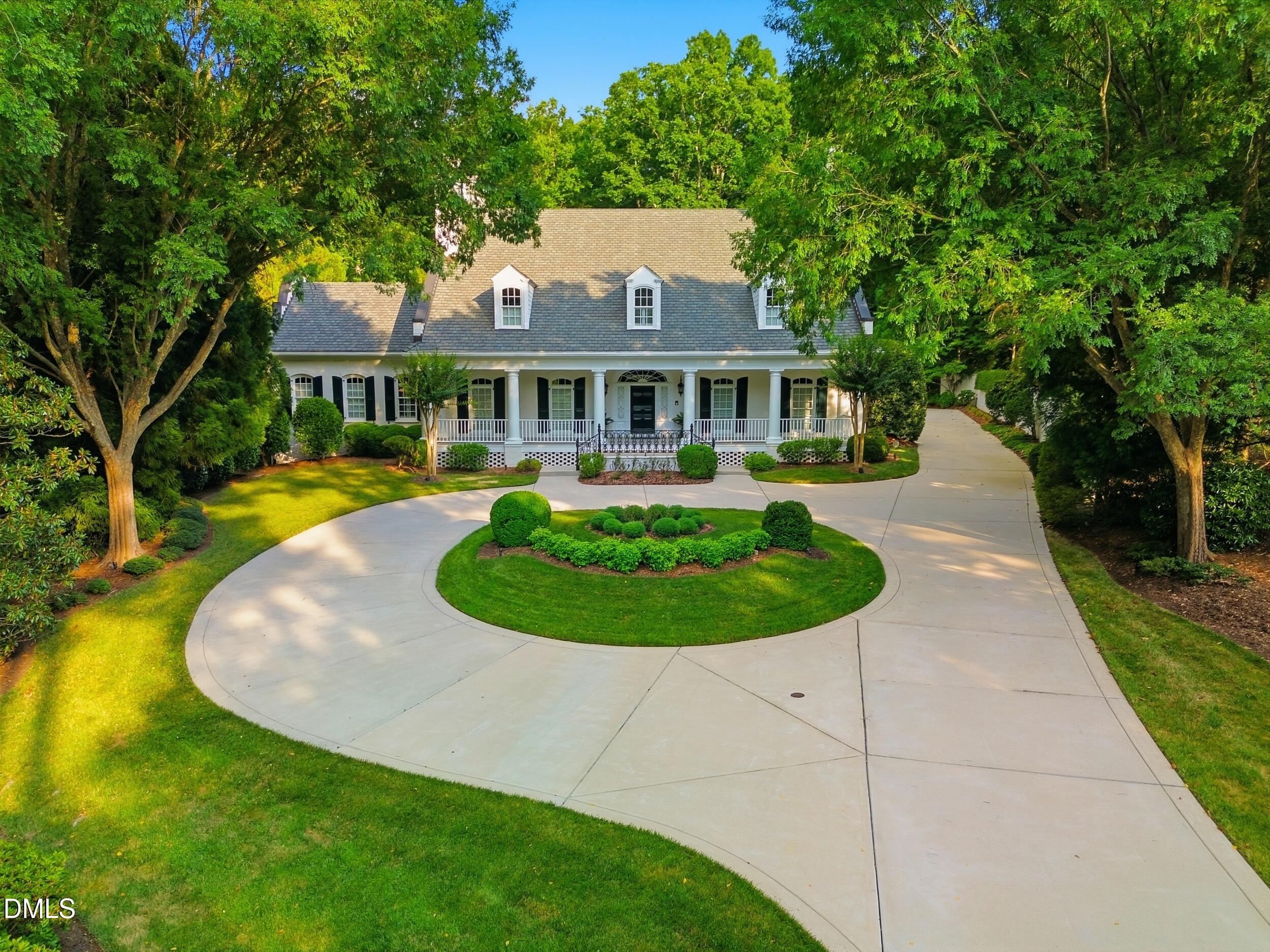 105 Bronzewood Court Property Photo 3