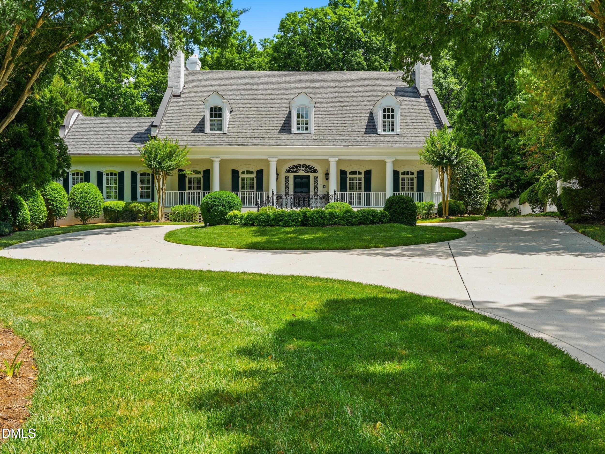 105 Bronzewood Court Property Photo 4