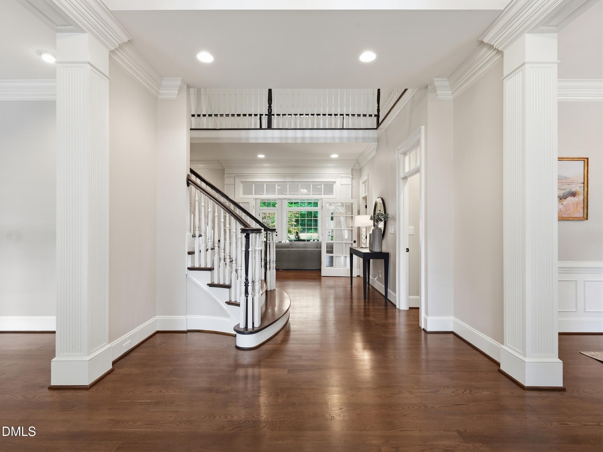 105 Bronzewood Court Property Photo 8
