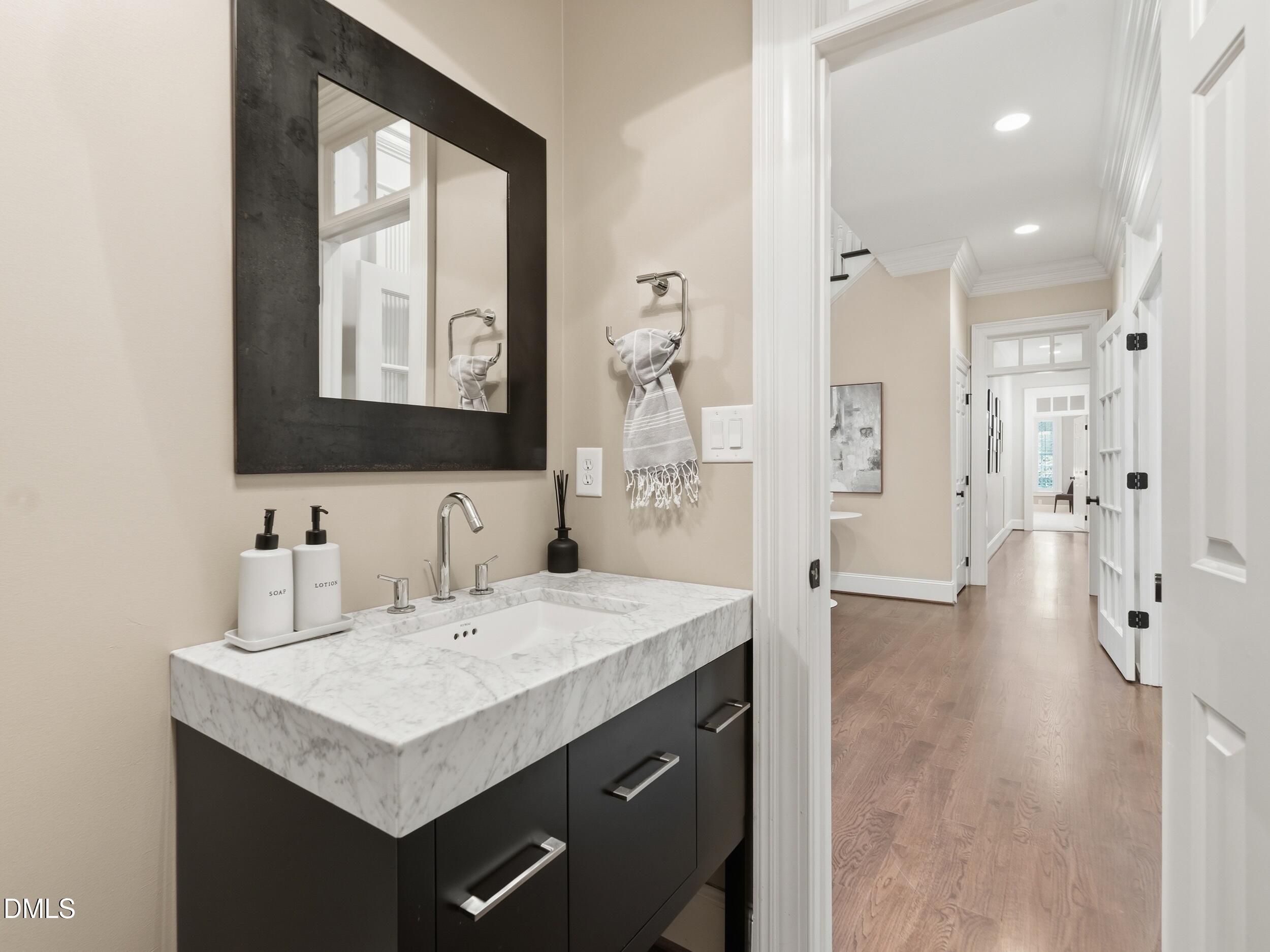 105 Bronzewood Court Property Photo 19