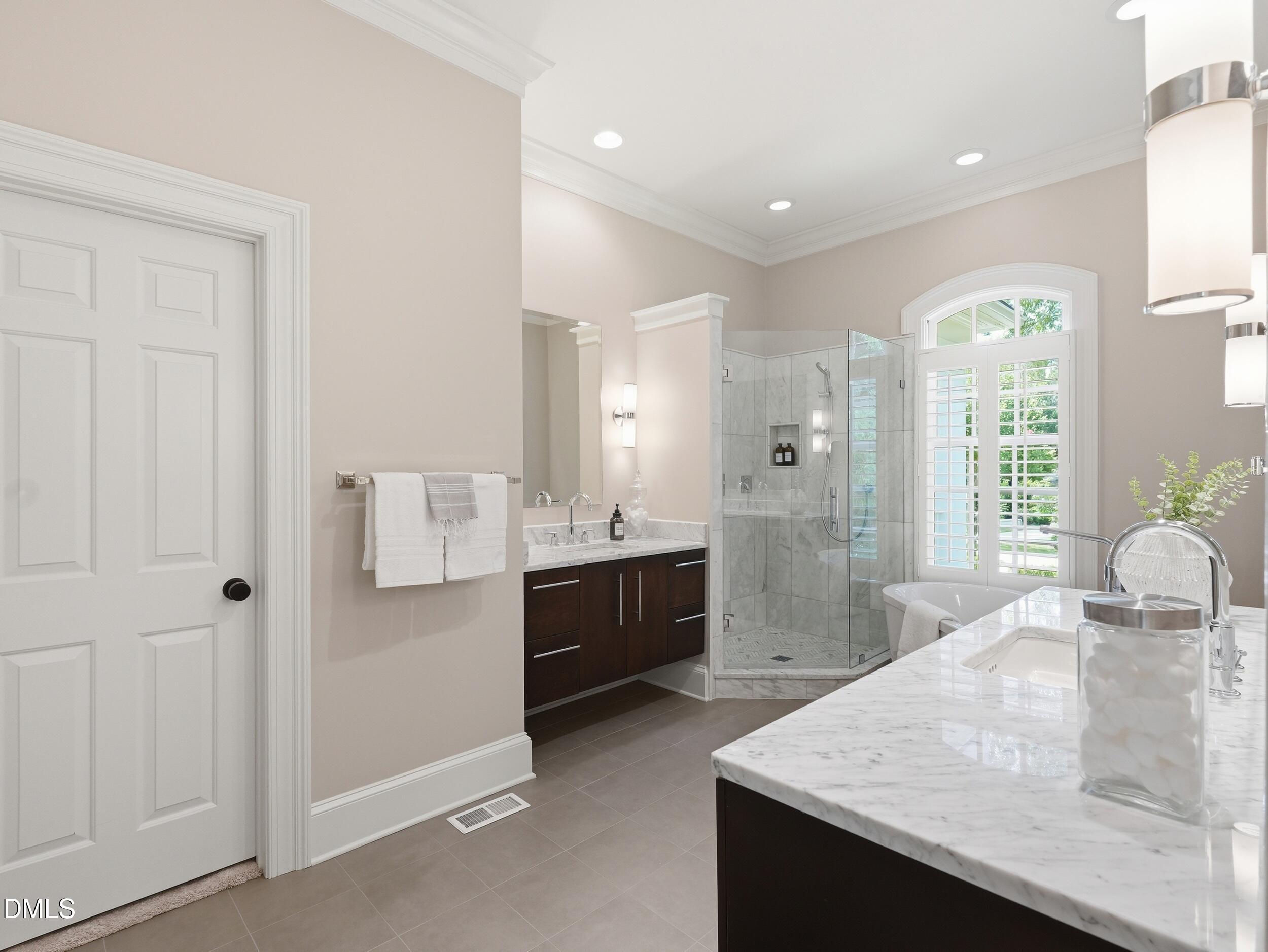 105 Bronzewood Court Property Photo 22