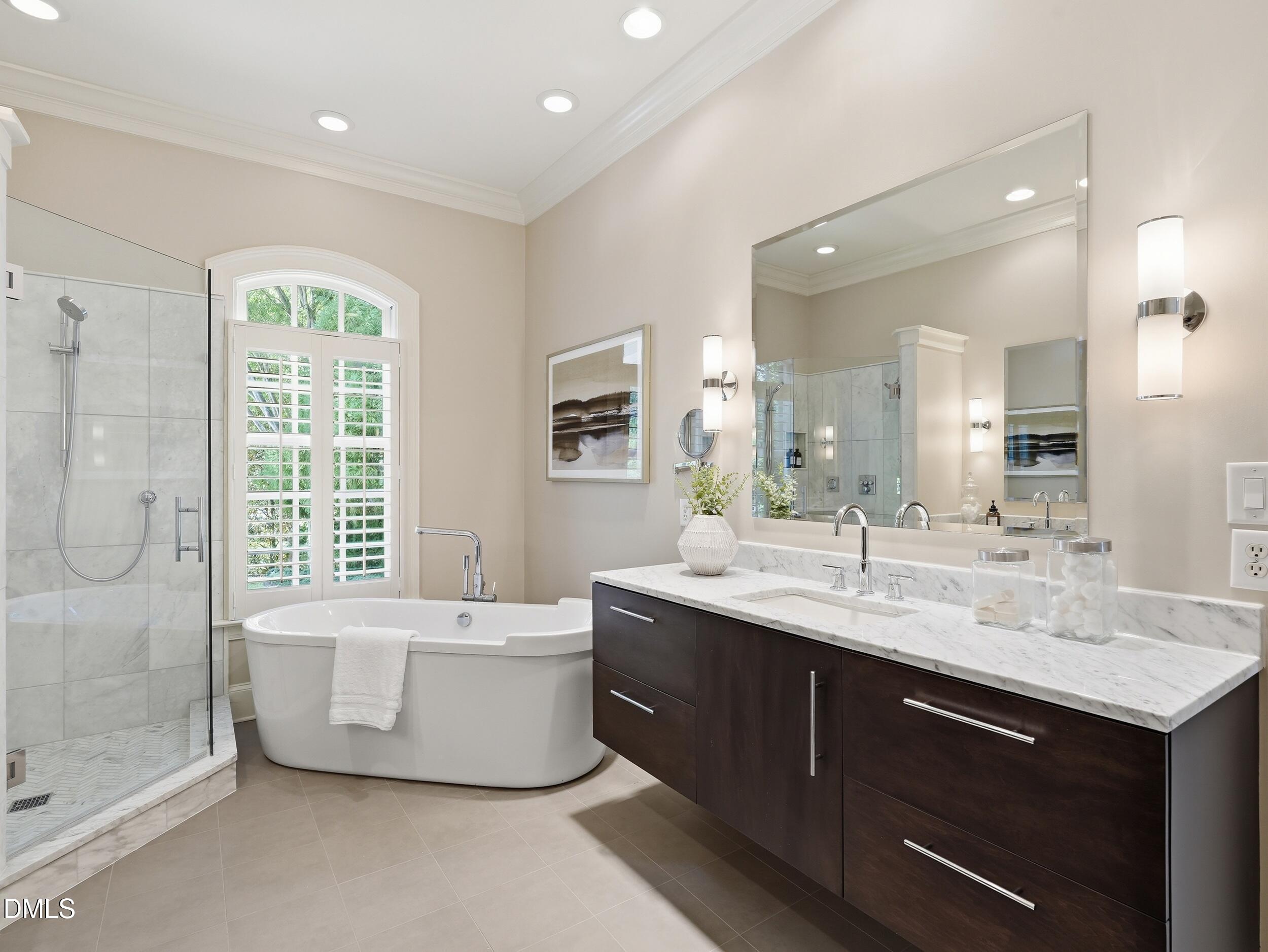 105 Bronzewood Court Property Photo 23