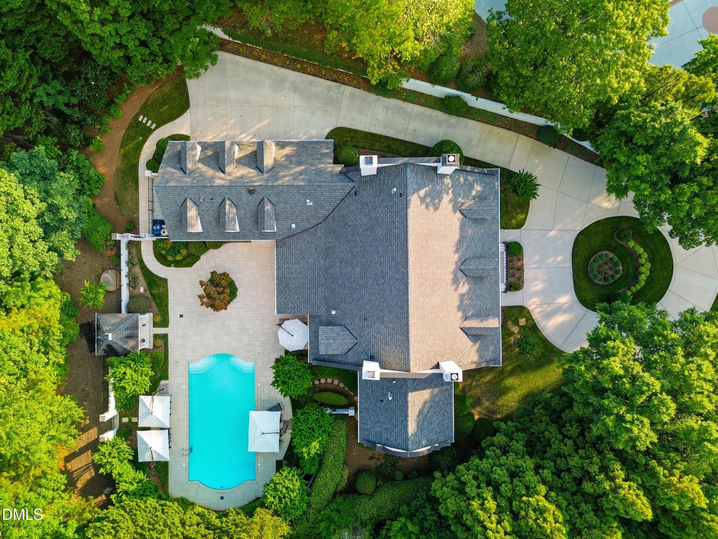 105 Bronzewood Court Property Photo 47
