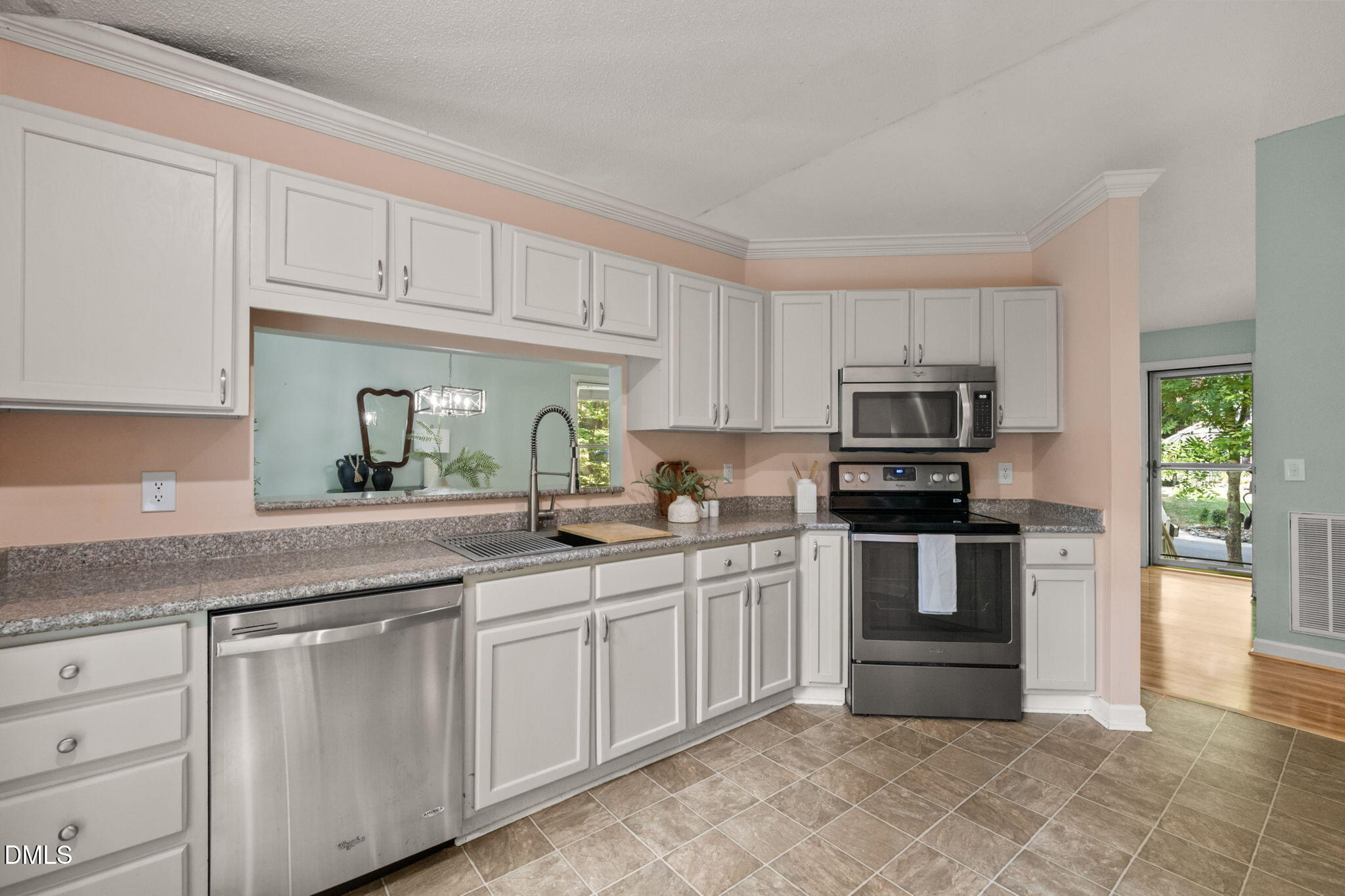 5 Briarfield Court Property Photo 12