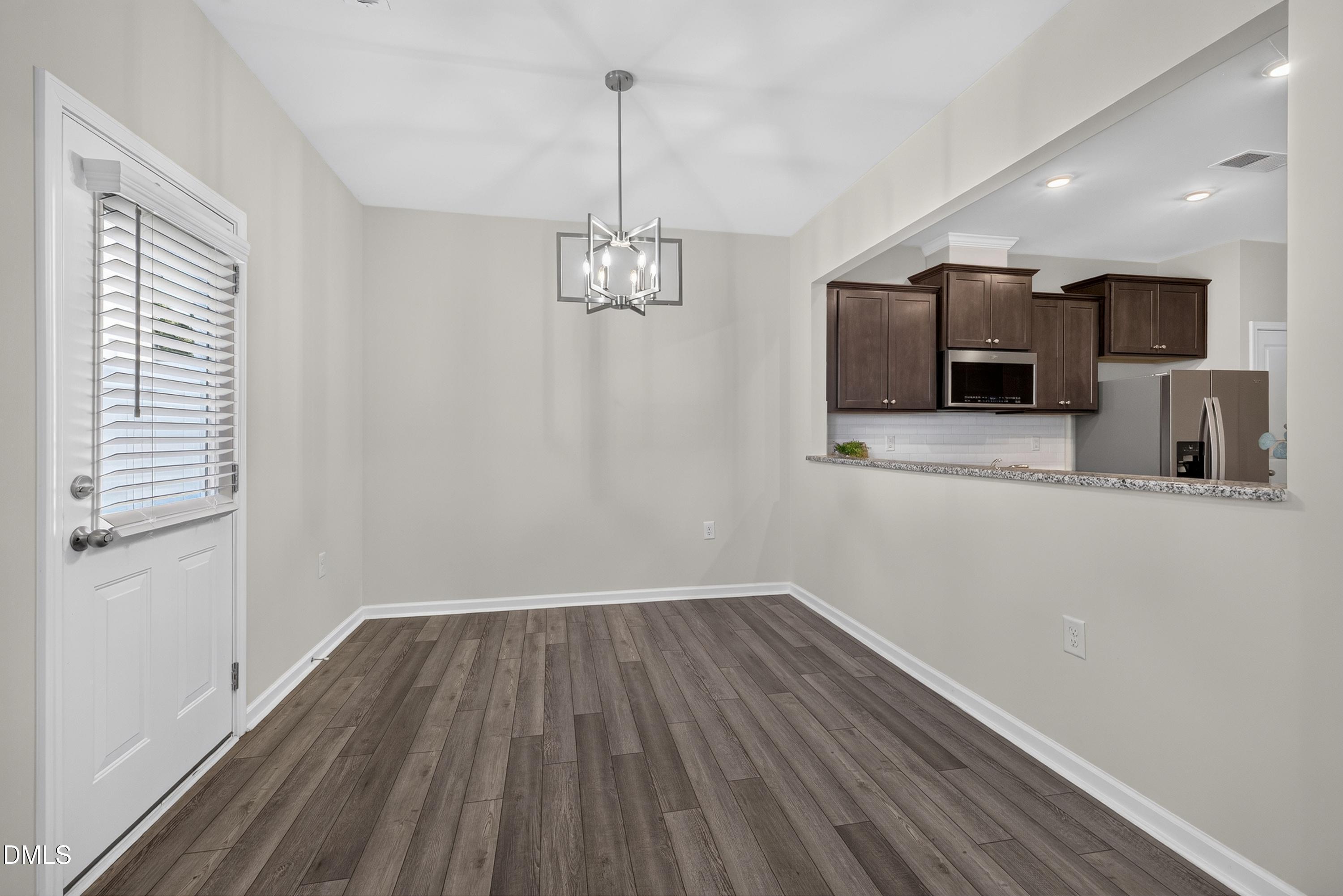 1108 Tigerlily Way Property Photo 9