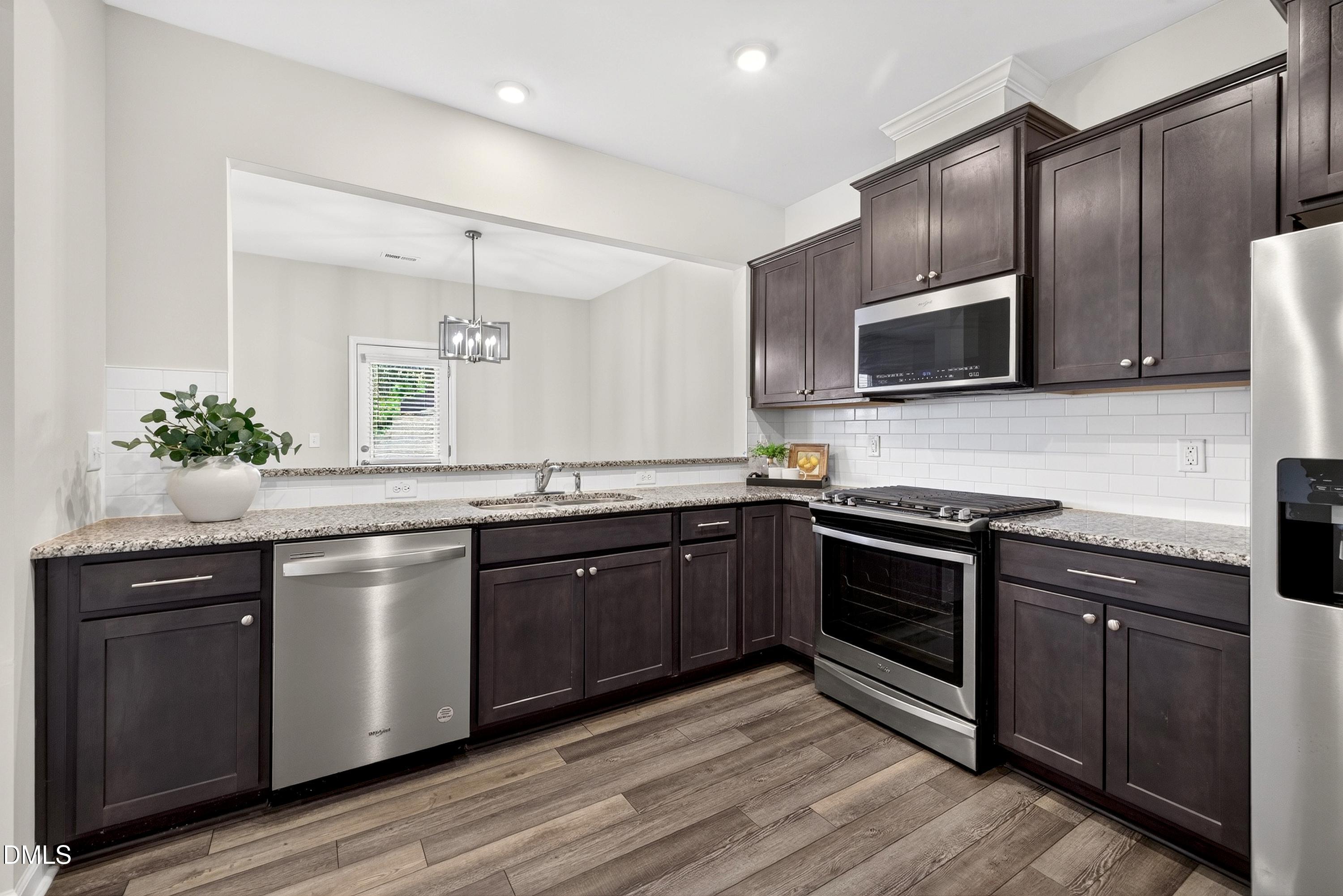 1108 Tigerlily Way Property Photo 11