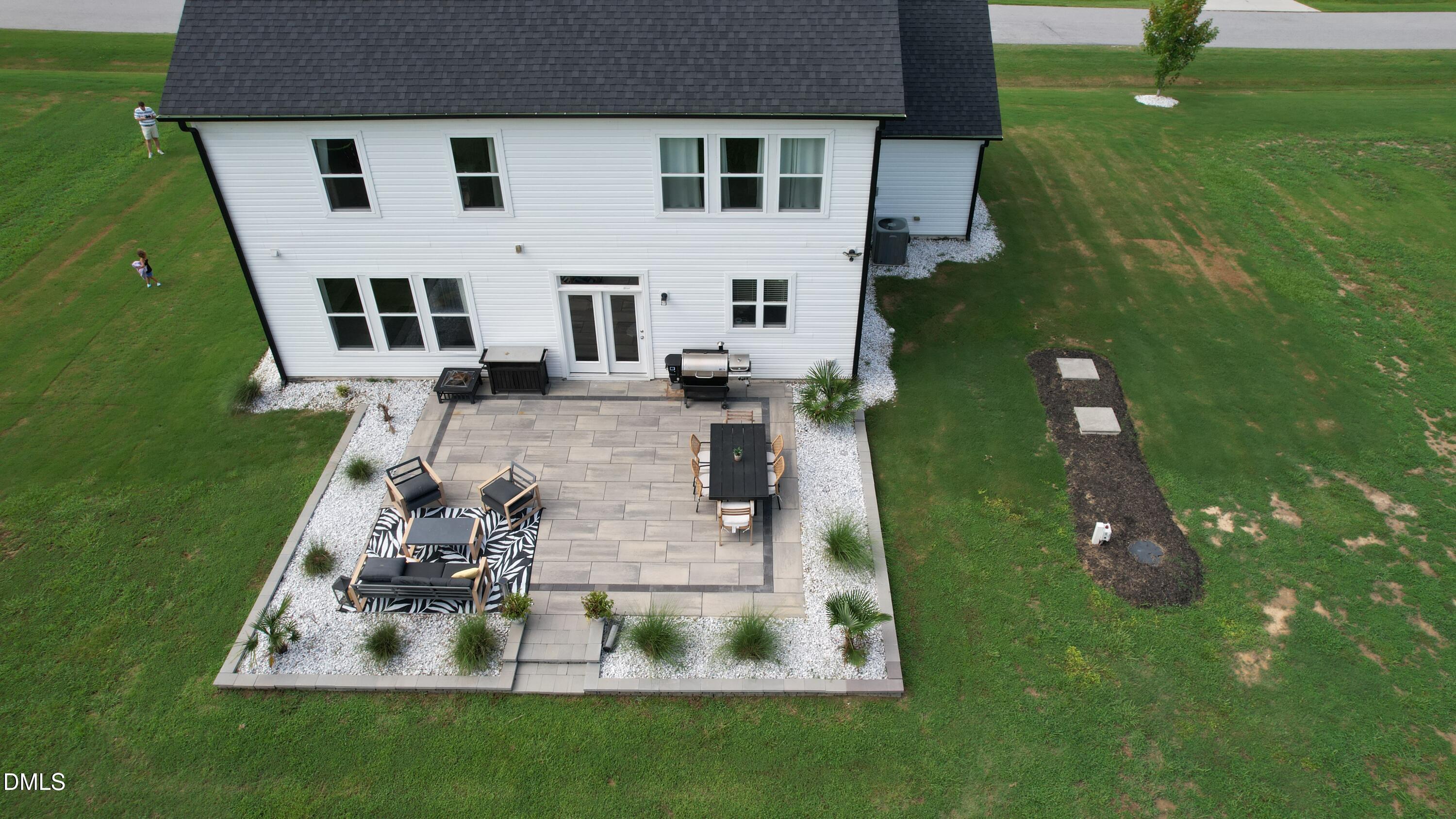 4 E Odell Lane Property Photo 26