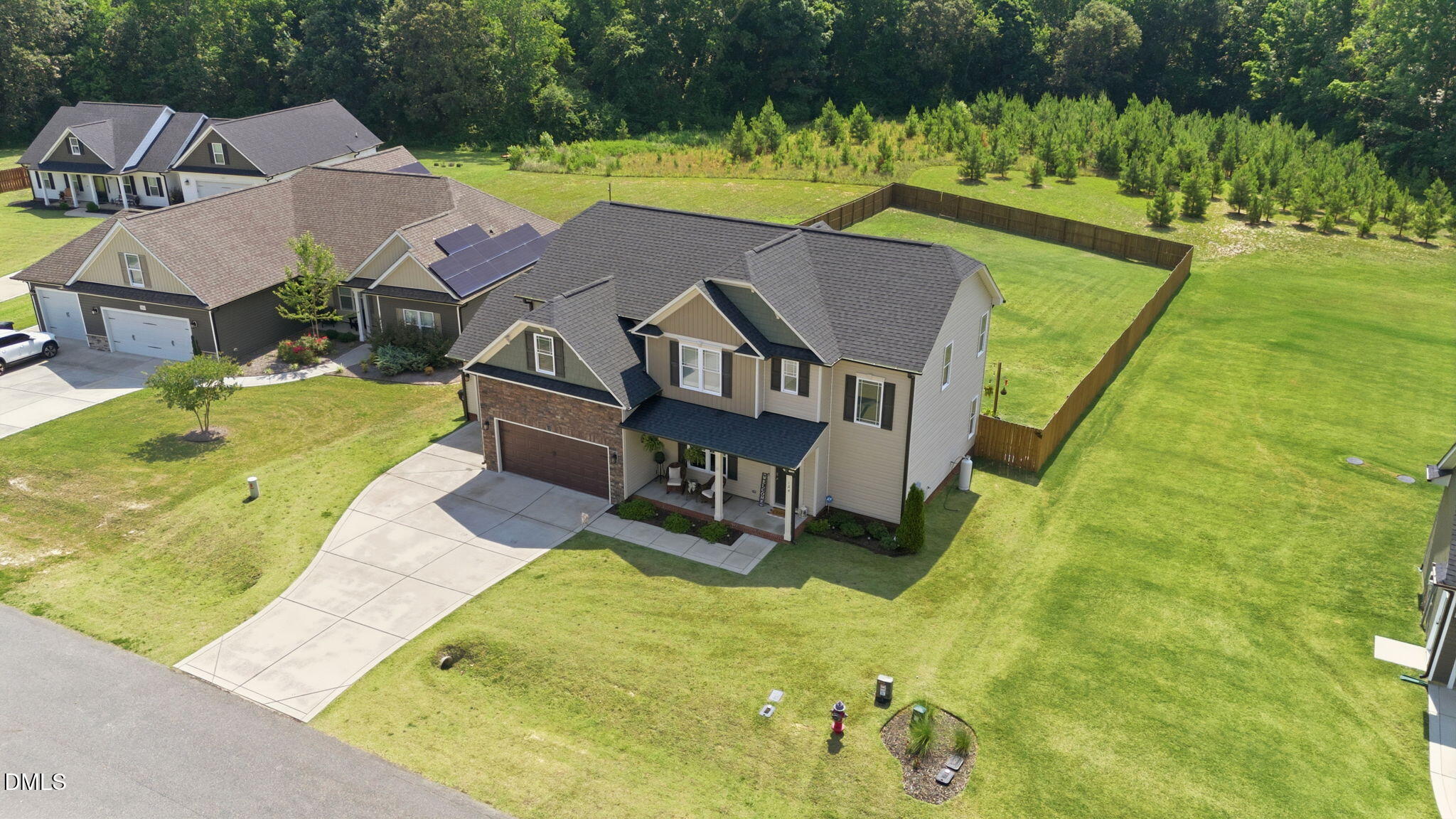 124 Shady Oaks Drive Property Photo 6