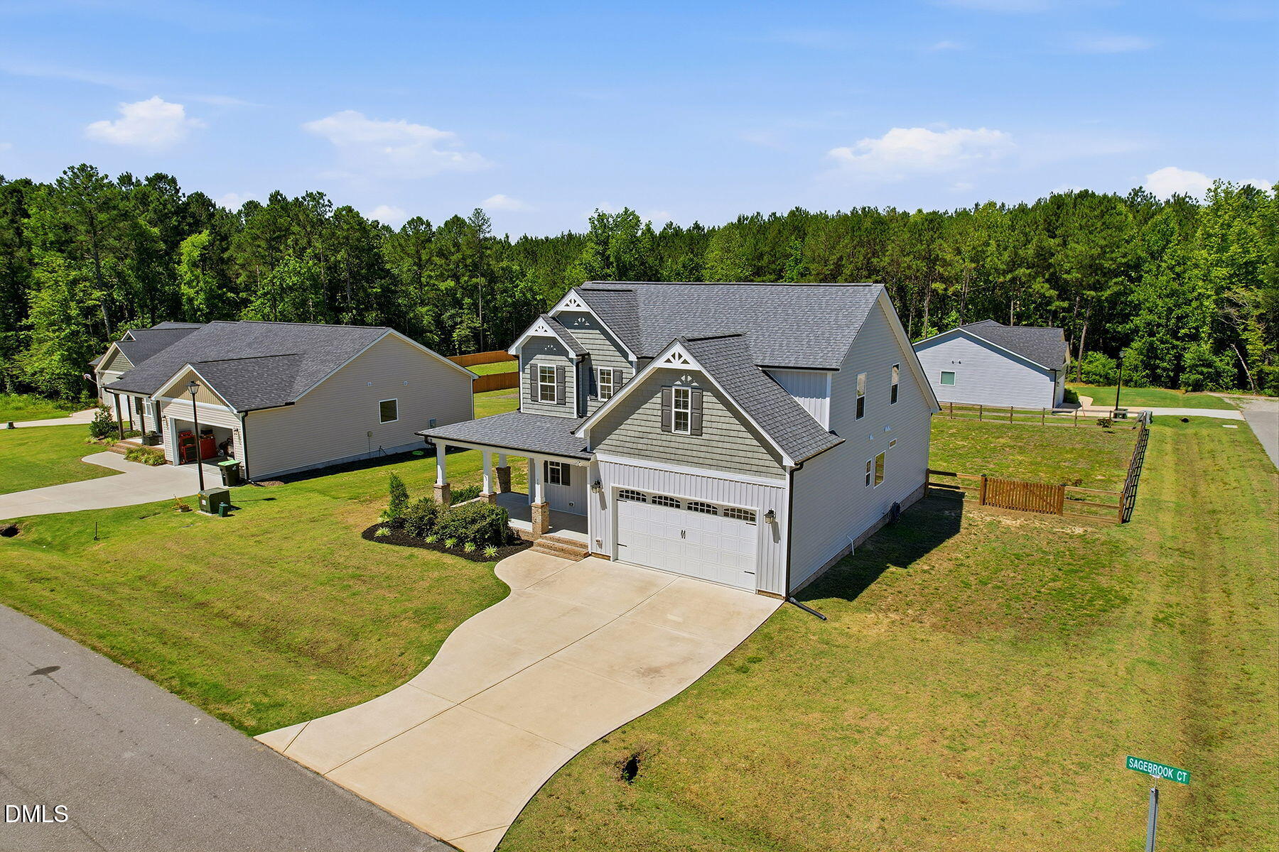 16 Sagebrook Court Property Photo 3