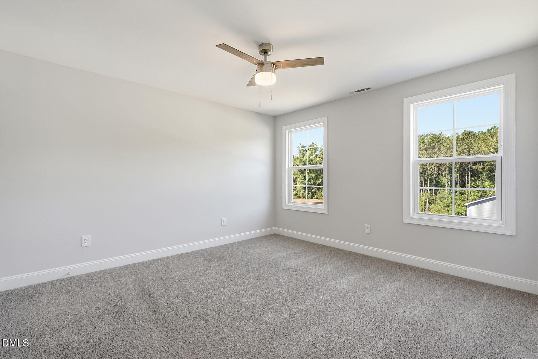 16 Sagebrook Court Property Photo 28