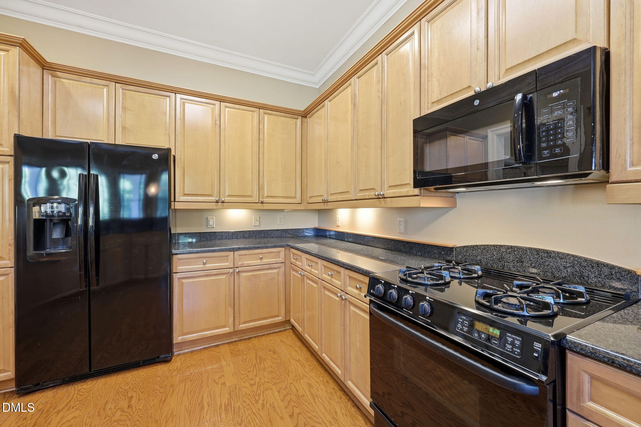 2801 Glenwood Gardens Lane 303 Property Photo 11