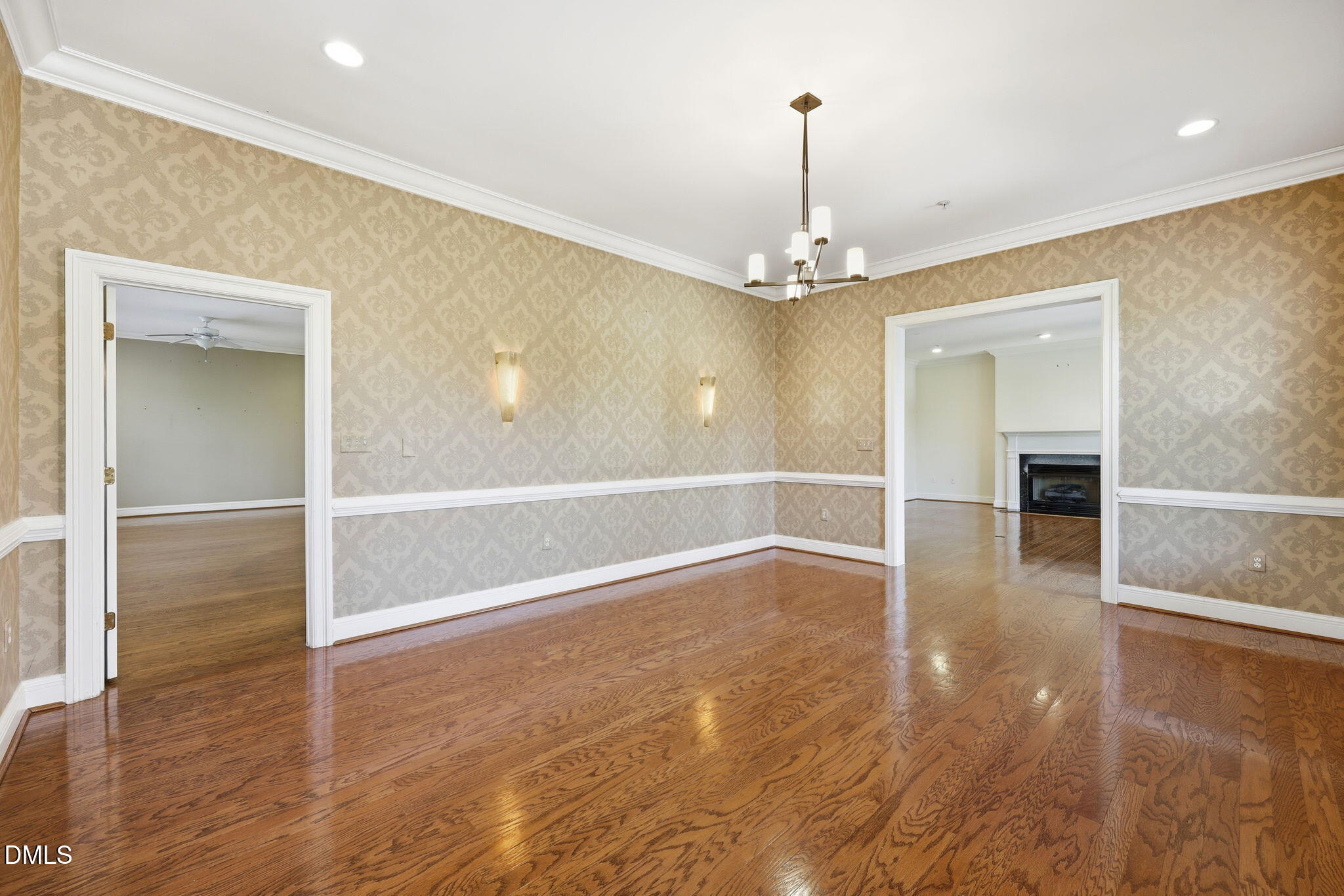 2801 Glenwood Gardens Lane 303 Property Photo 26