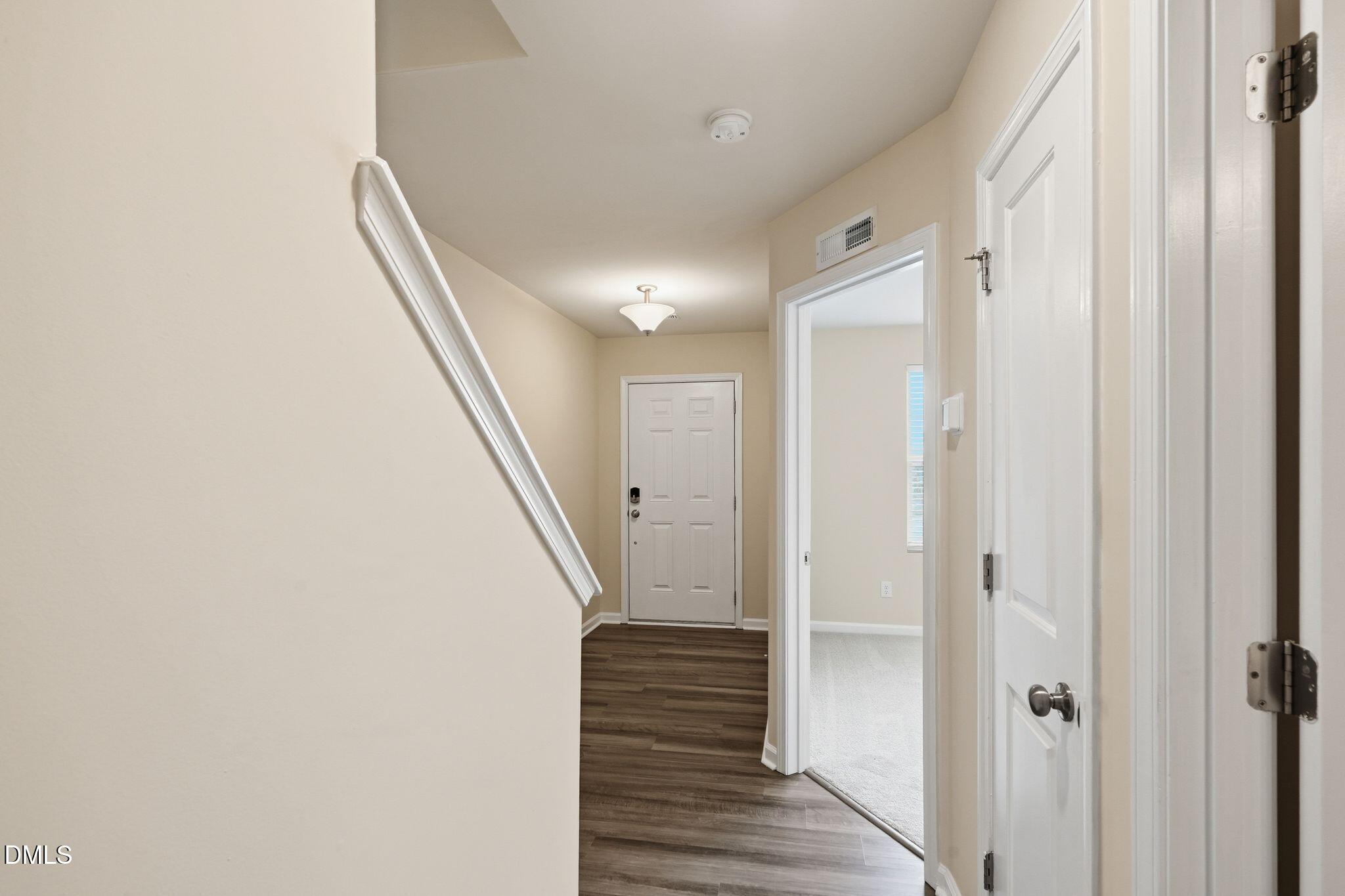 5316 Daydream Drive Property Photo 10