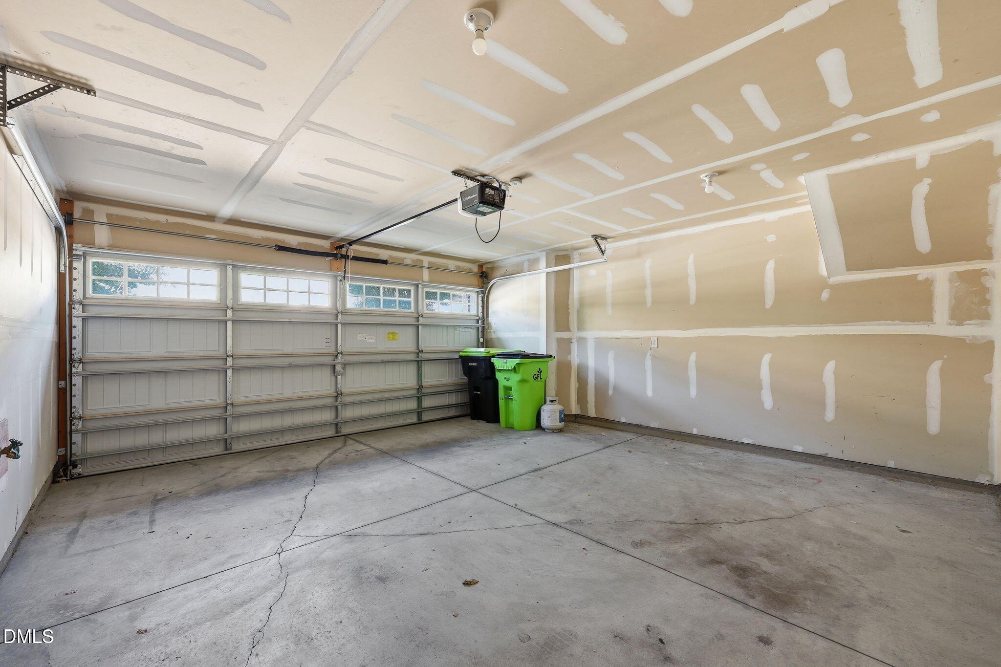 1025 Waymaker Court Property Photo 25