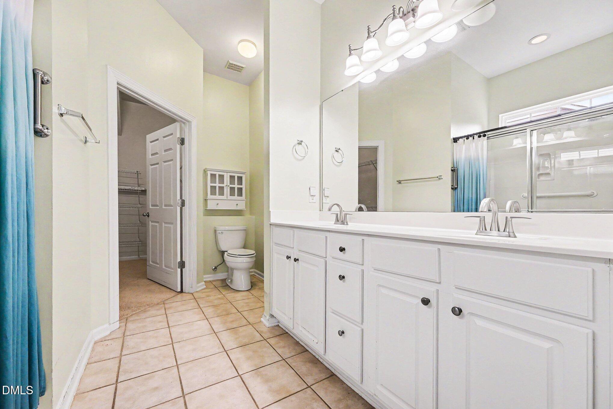 5914 Lyon Farm Drive Property Photo 7