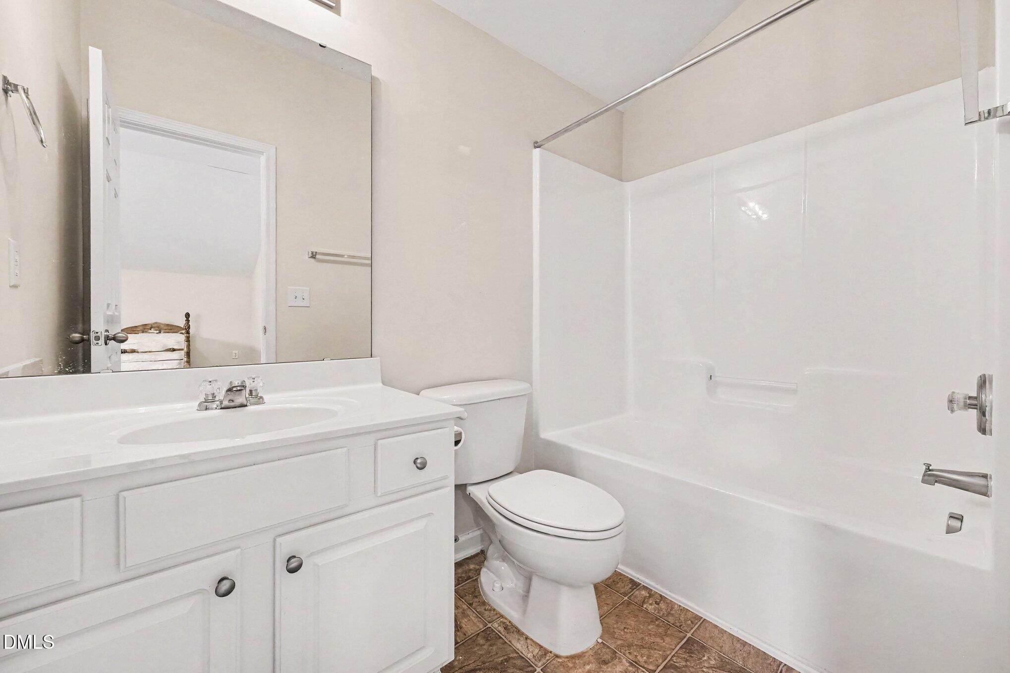 5914 Lyon Farm Drive Property Photo 14