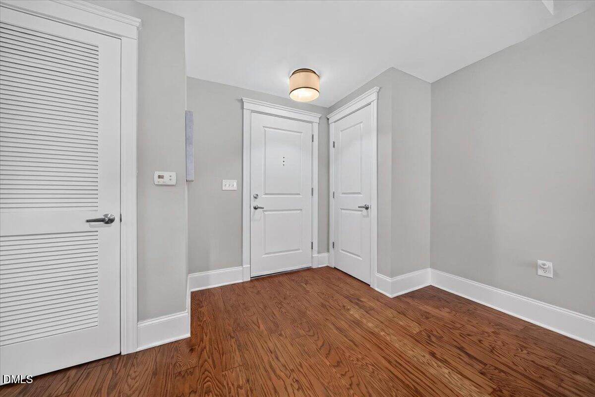 222 Glenwood Avenue 212 Property Photo 6