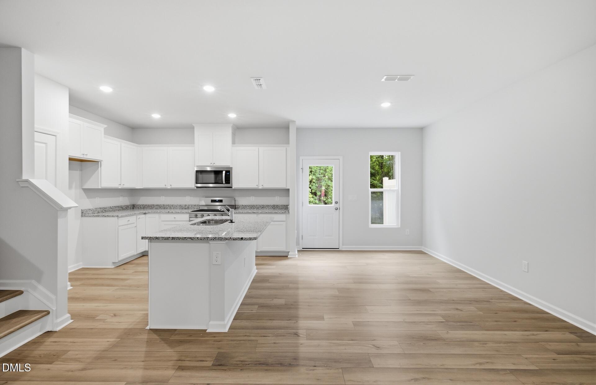 107 Verlands Way Property Photo 8