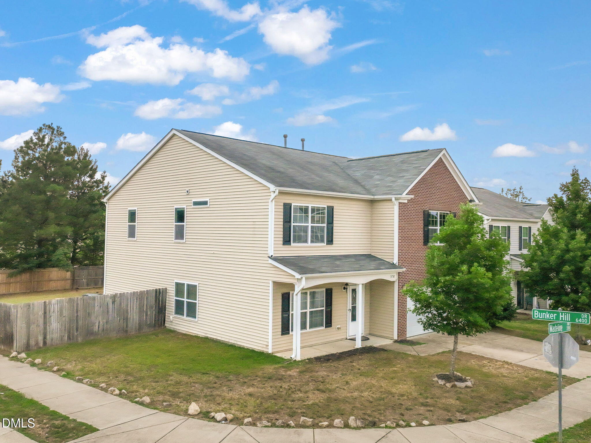 3732 Madeline Way Property Photo 1